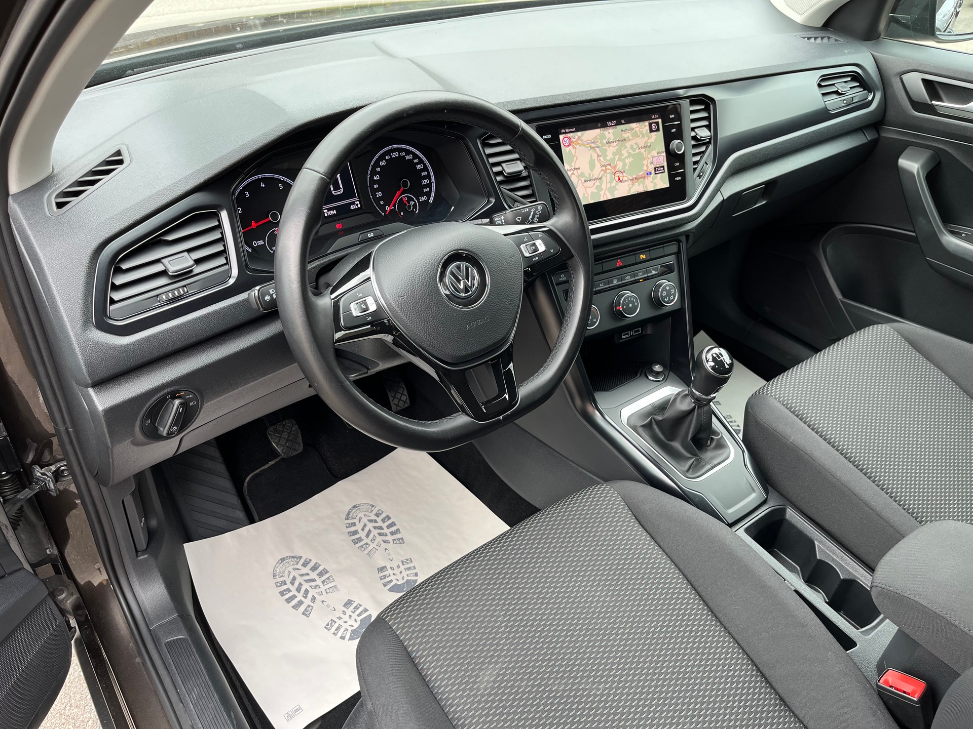 VW T-Roc 1.0 TSI Advance / Frisch ab MFK & Service / CH Fahrzeug / 12 Monate Garantie-image-13