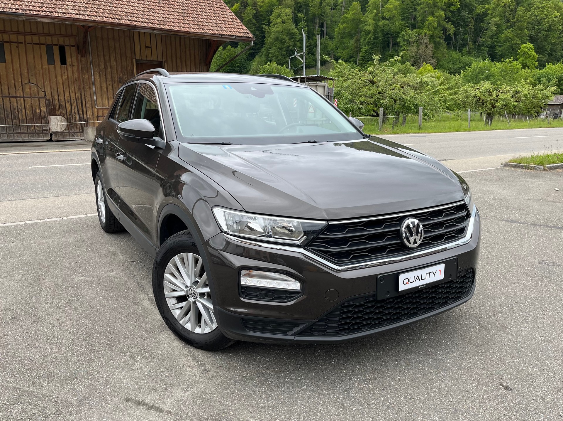 VW T-Roc 1.0 TSI Advance / Frisch ab MFK & Service / CH Fahrzeug / 12 Monate Garantie-image-1