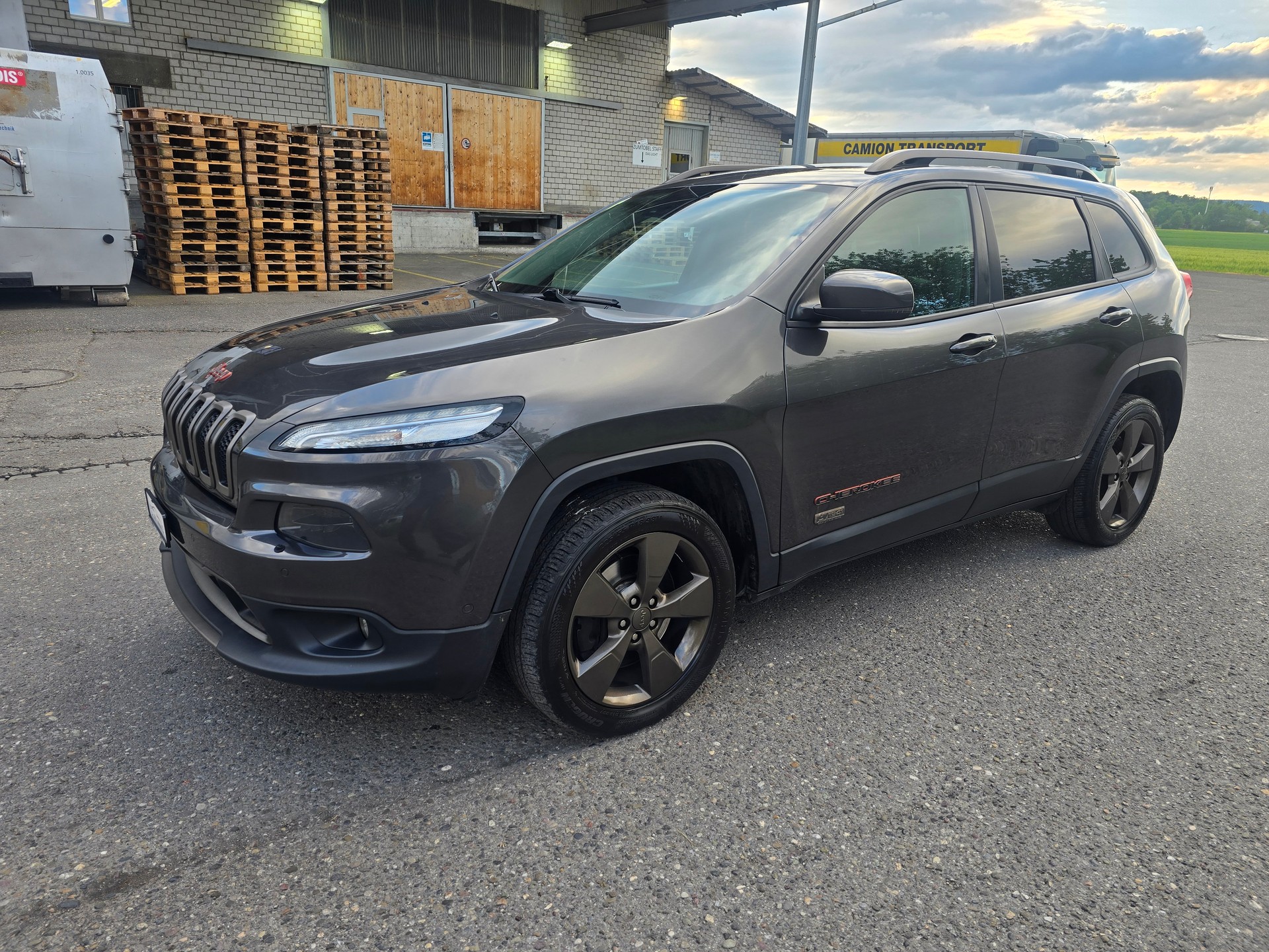 JEEP Cherokee 2.2TD 75th Anniversary AWD 9ATX AD-image-2