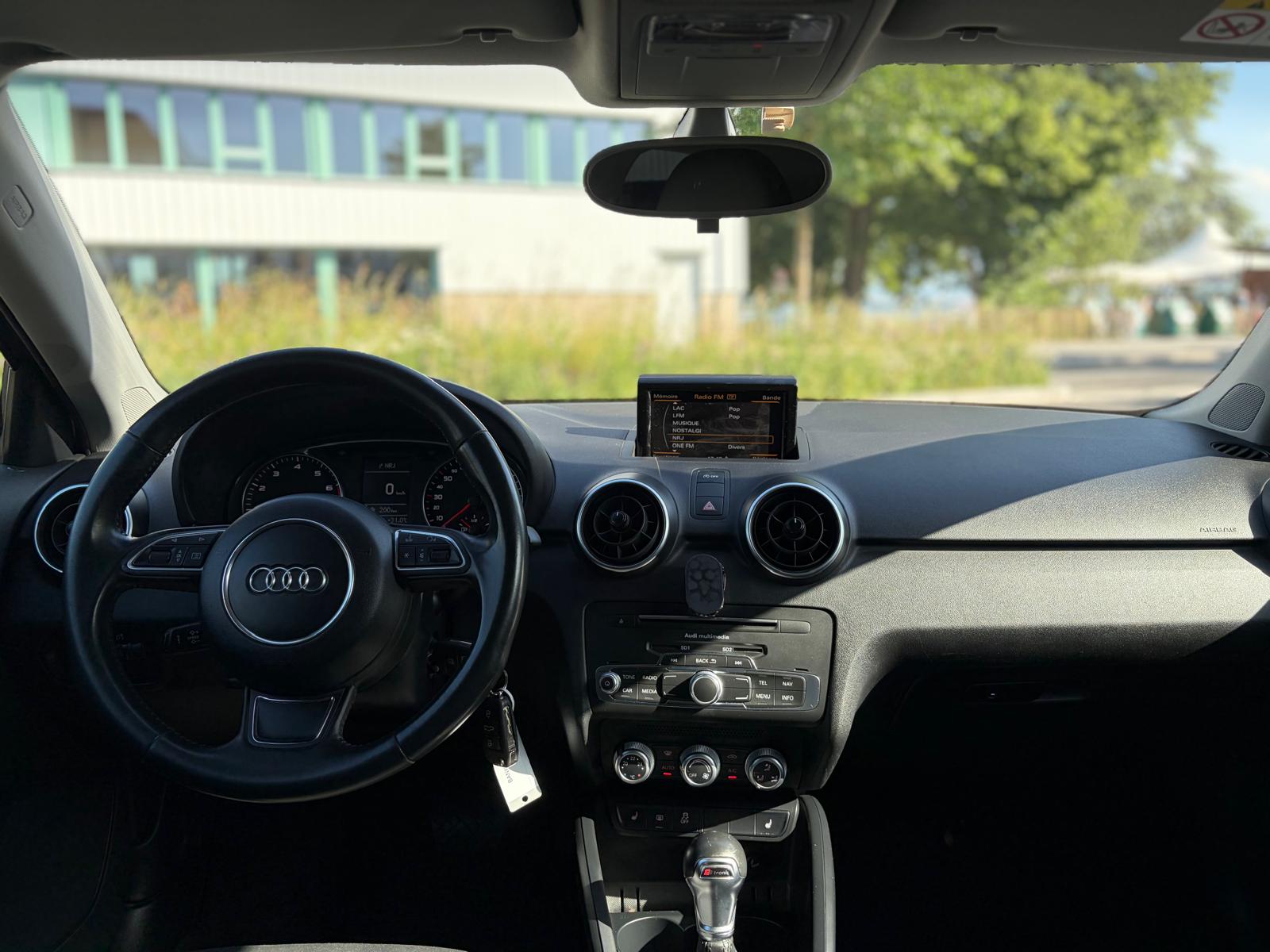 AUDI A1 Sportback 1.4 TFSI S-tronic-image-7