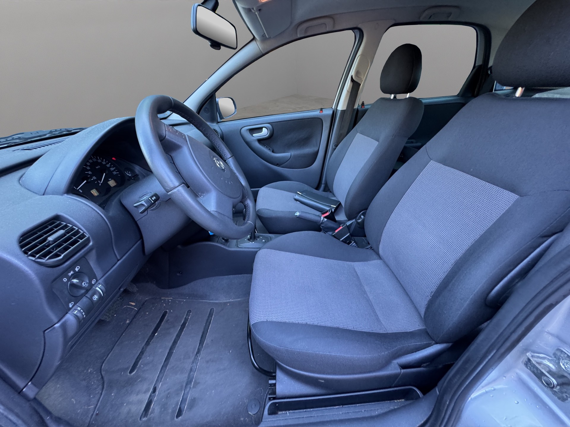 OPEL Corsa 1.2 TP Cosmo-image-8