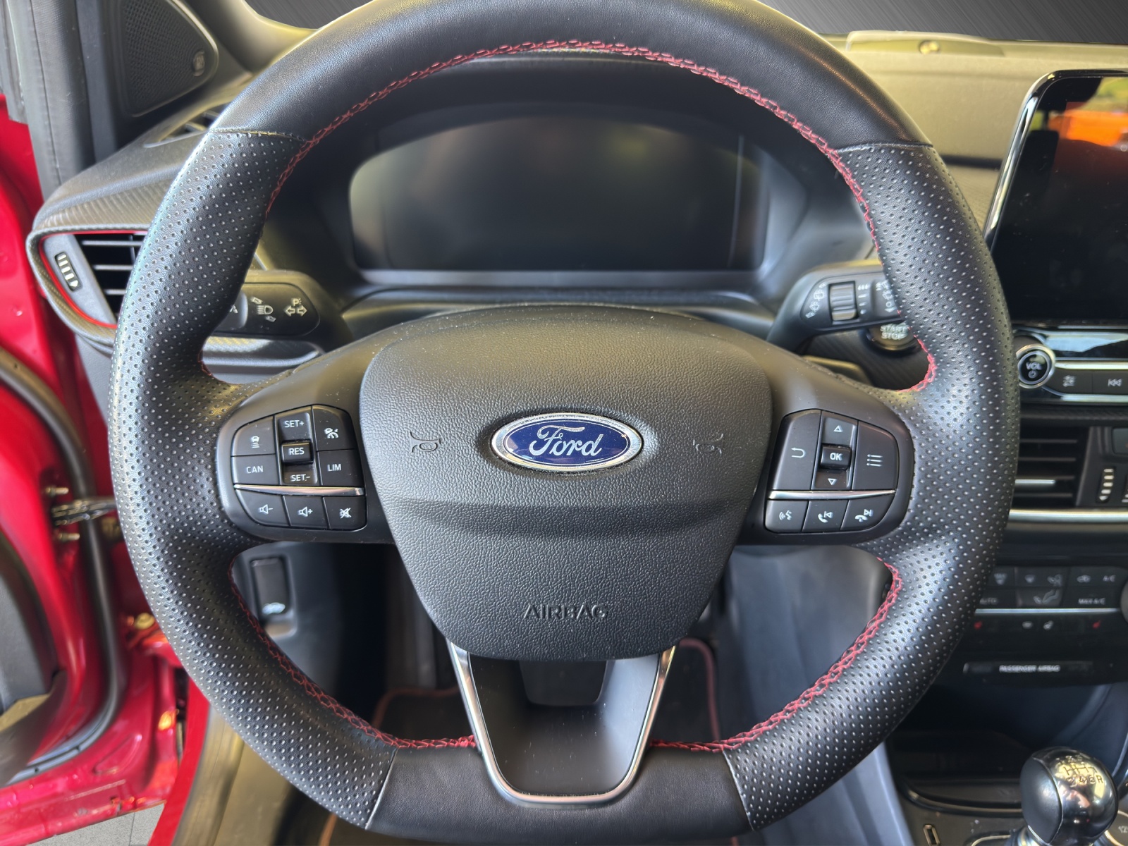 FORD Puma 1.0 EcoB Hybrid 155 ST-Line X-image-9