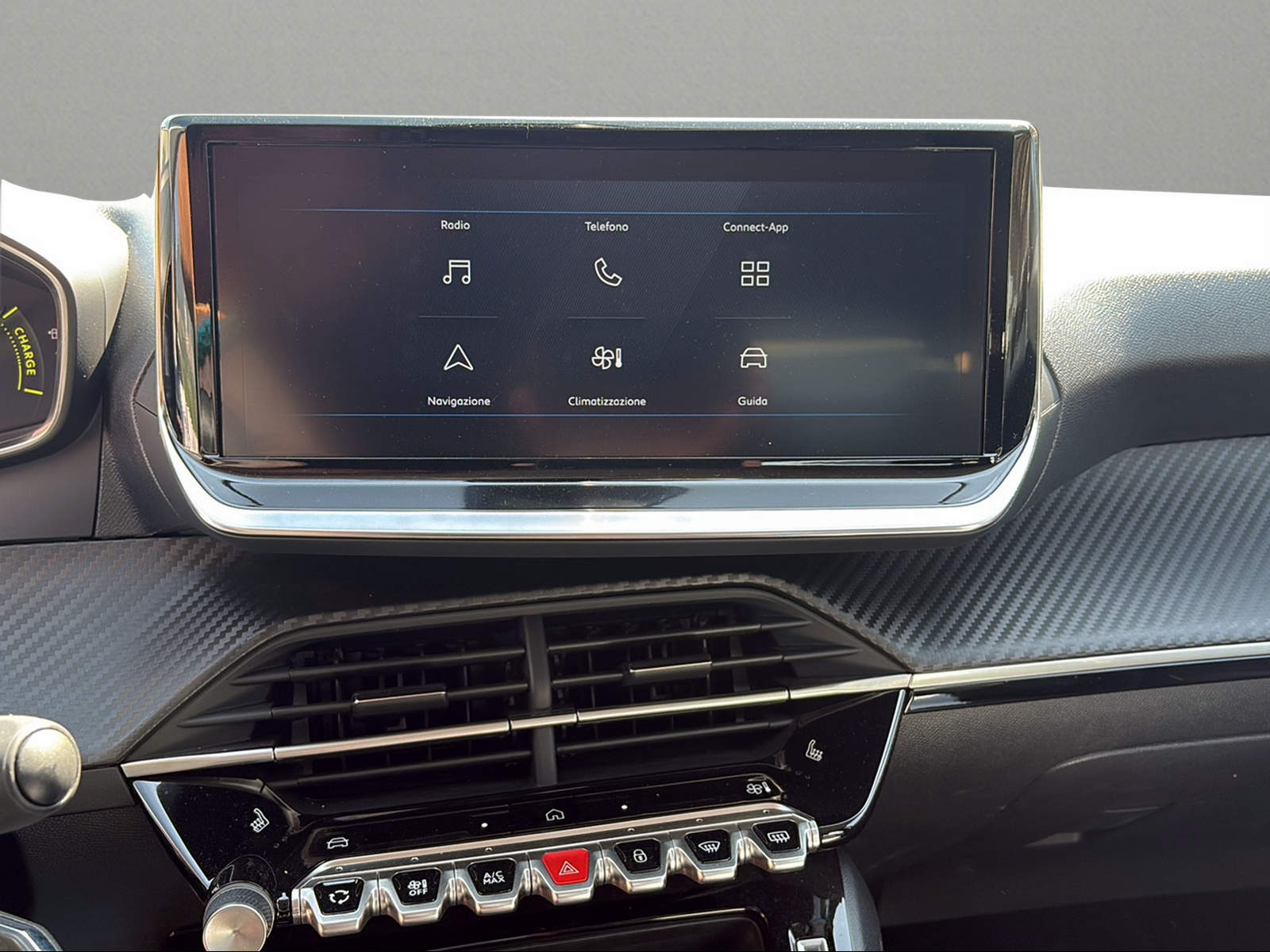 PEUGEOT 208 1.2 MHEV 100 Style-image-5