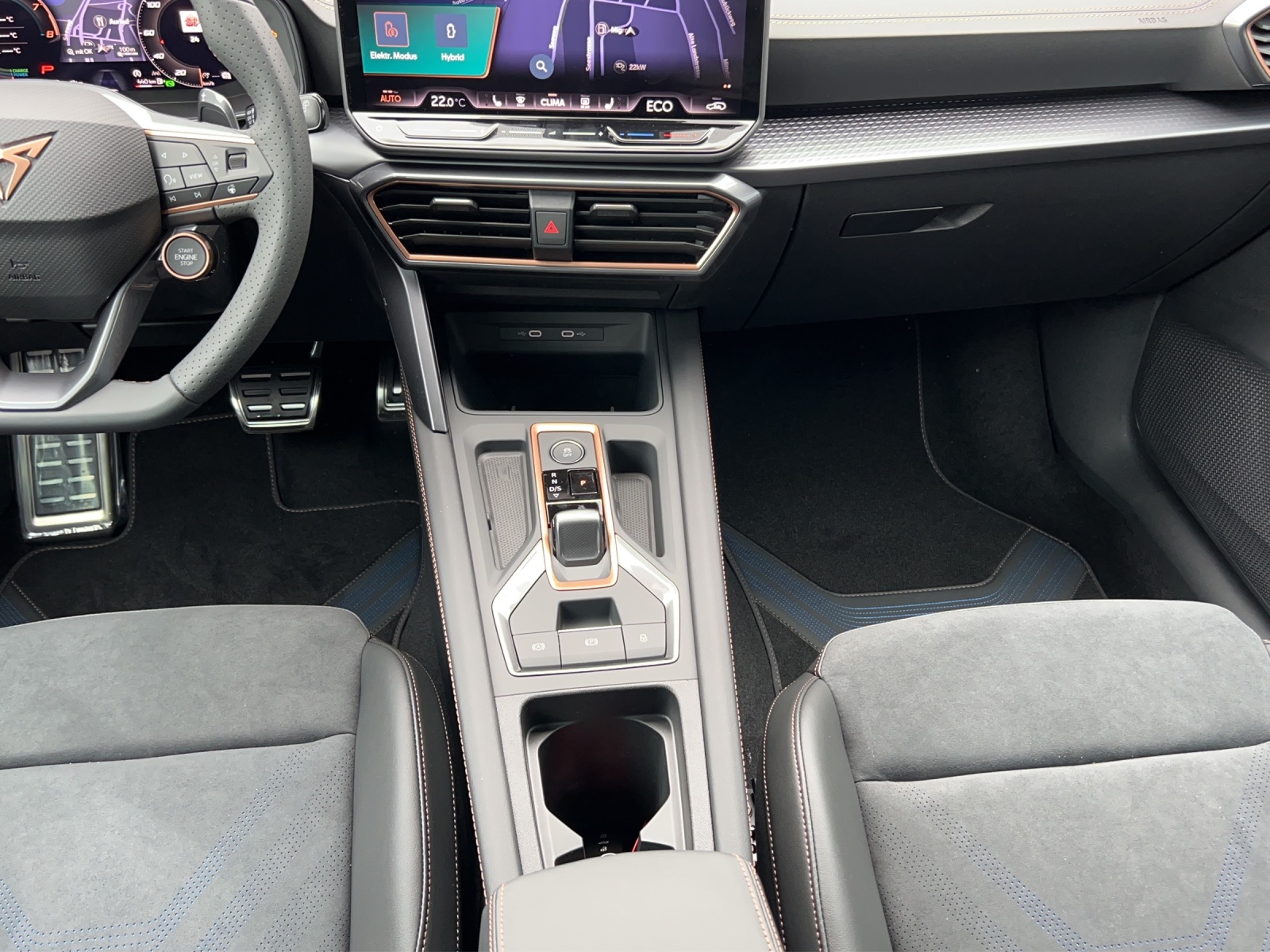 CUPRA Formentor 1.5 eHybrid VZ DSG-image-8