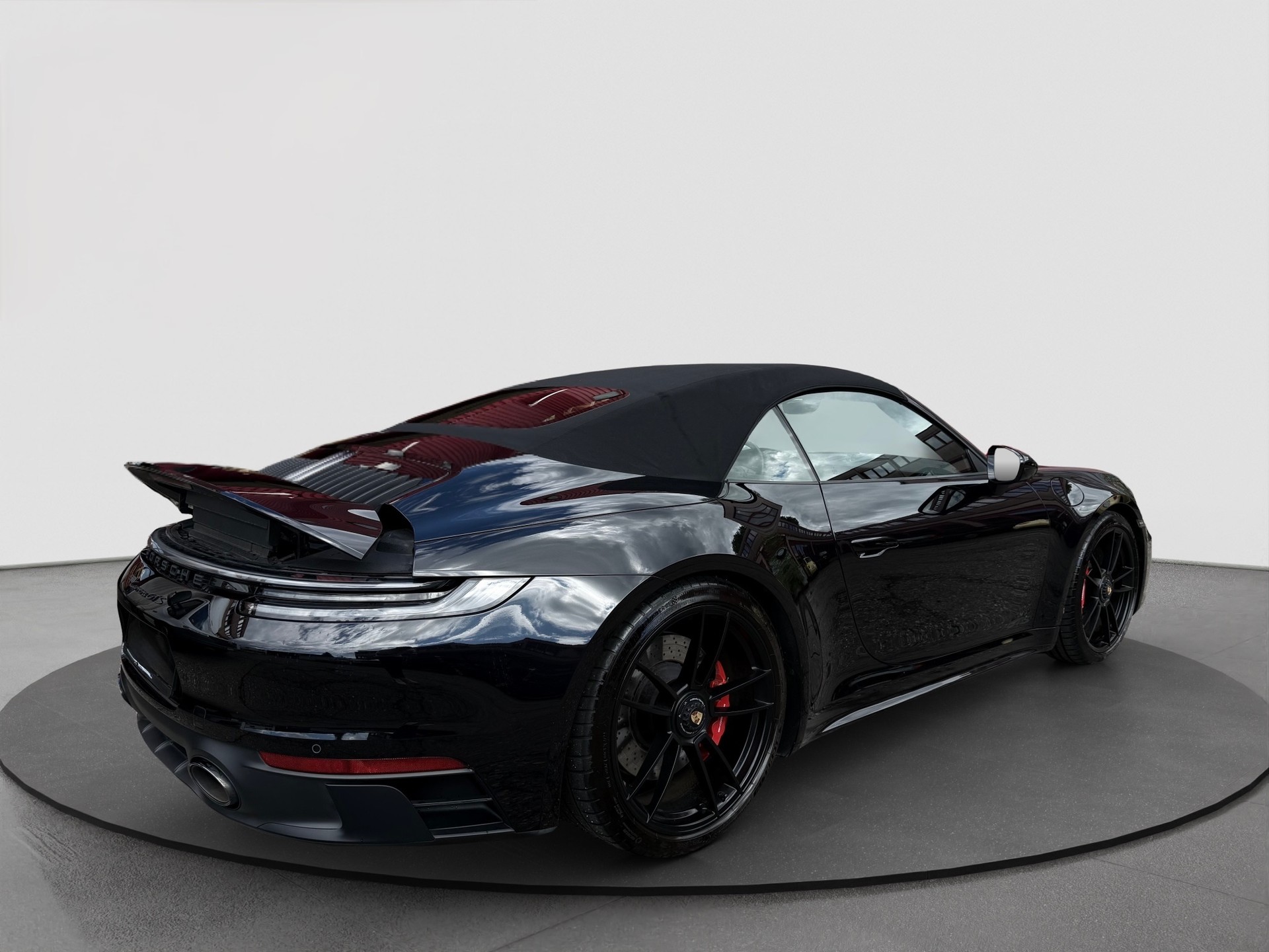 PORSCHE 911 Carrera 4 GTS Cabriolet PDK-image-4
