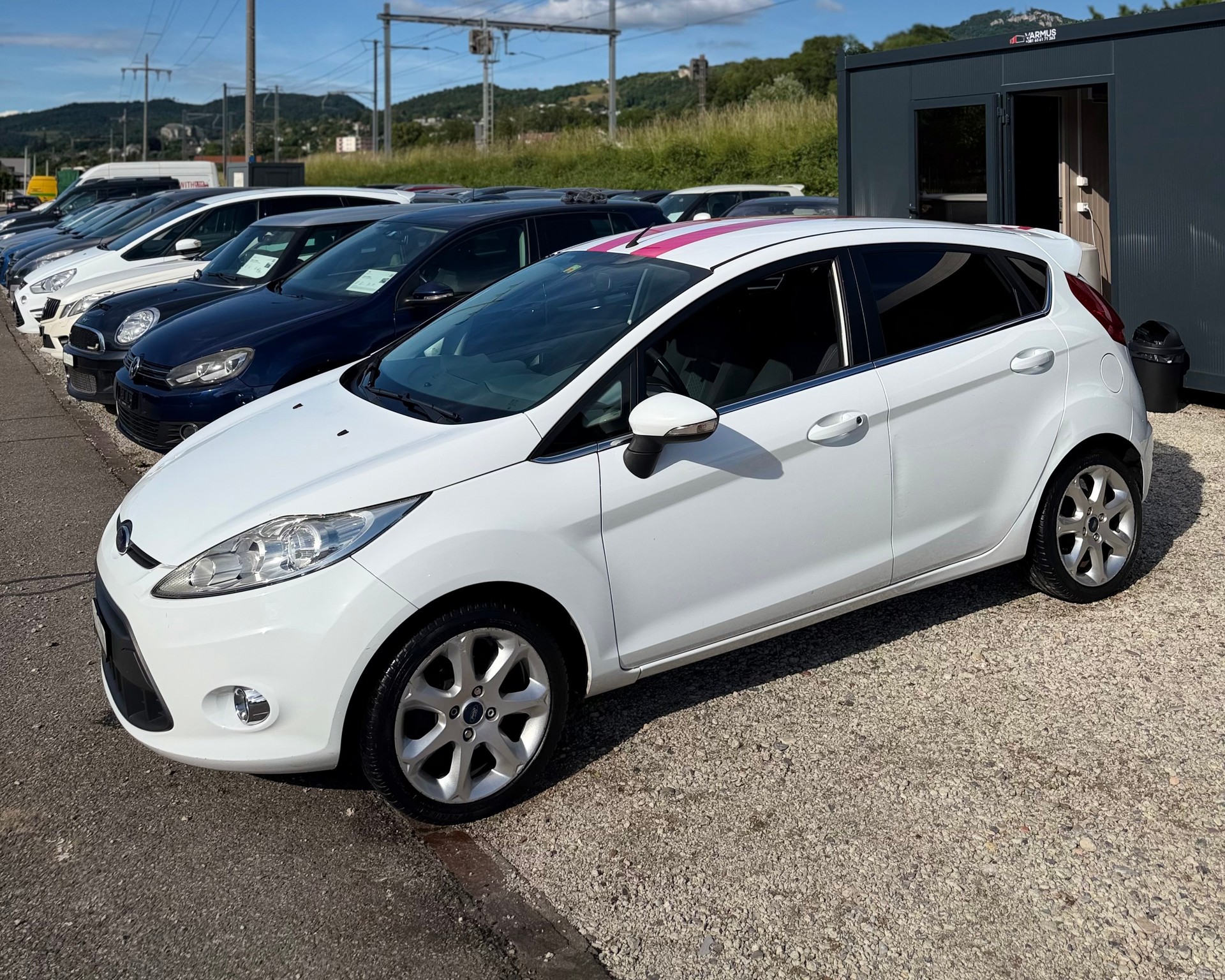 FORD Fiesta 1.6 16V TDCi Titanium-image-8