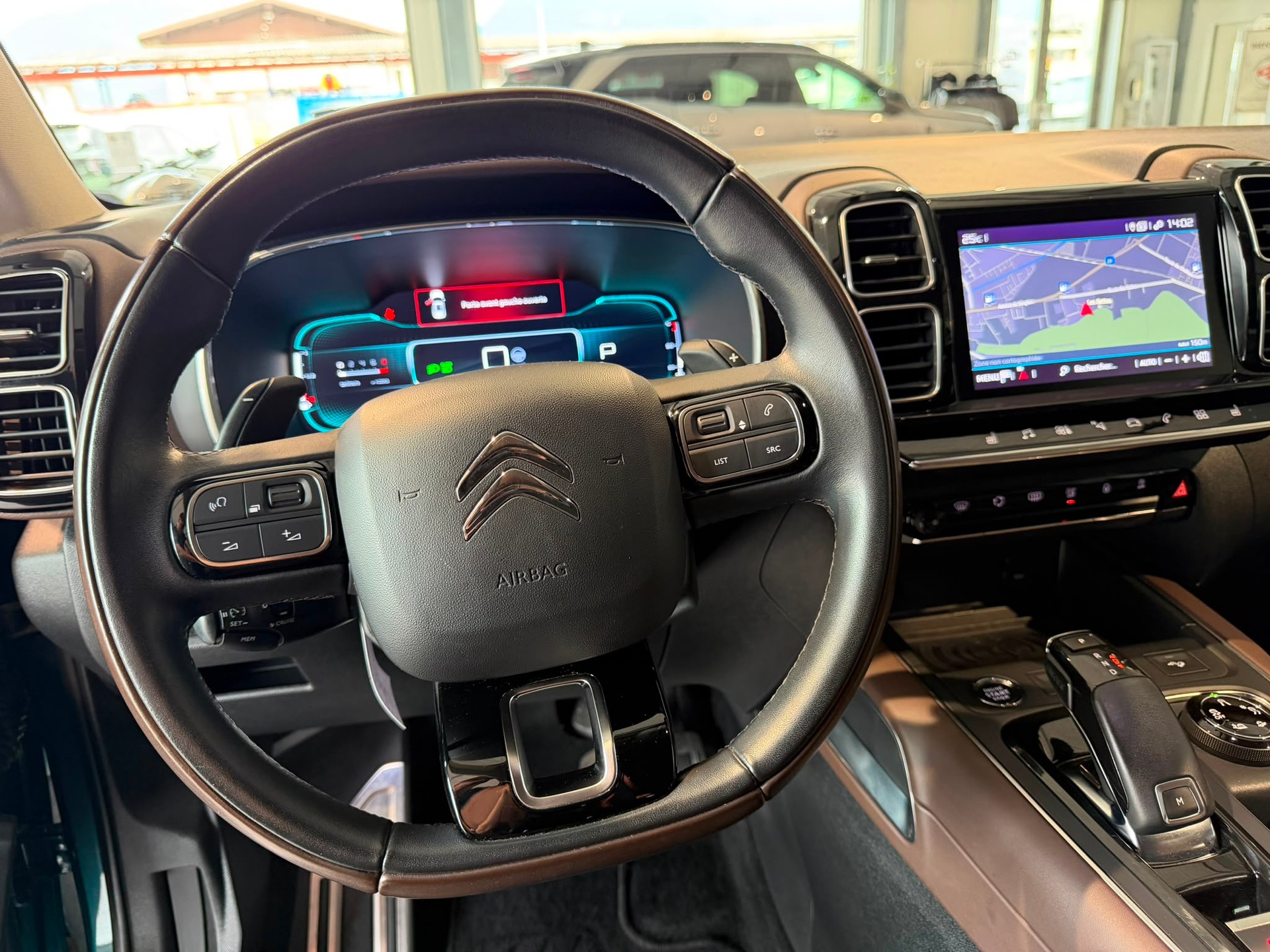 CITROEN C5 Aircross 1.6i PureTech Shine EAT8-image-11