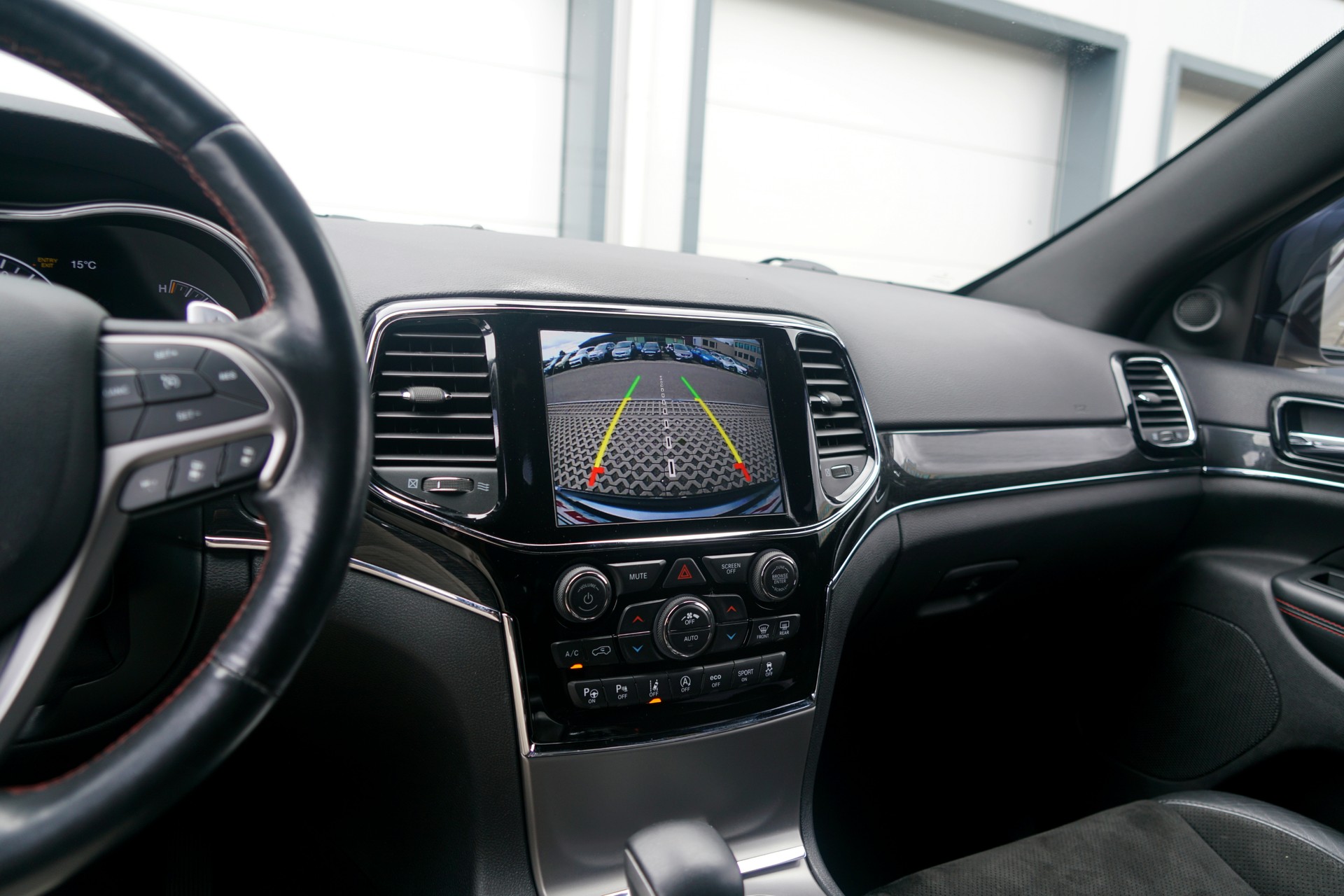 JEEP Grand Cherokee 3.0 CRD Trailhawk Automatic (CH)-image-6