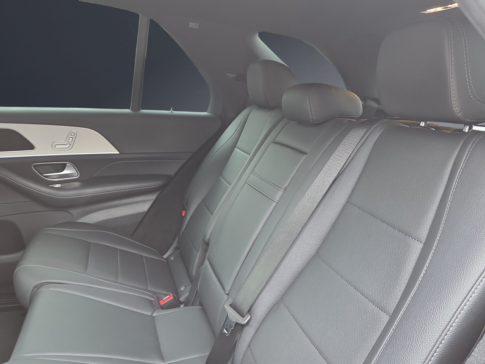 Image MERCEDES-BENZ GLE-300 GLE 300 d 4Matic