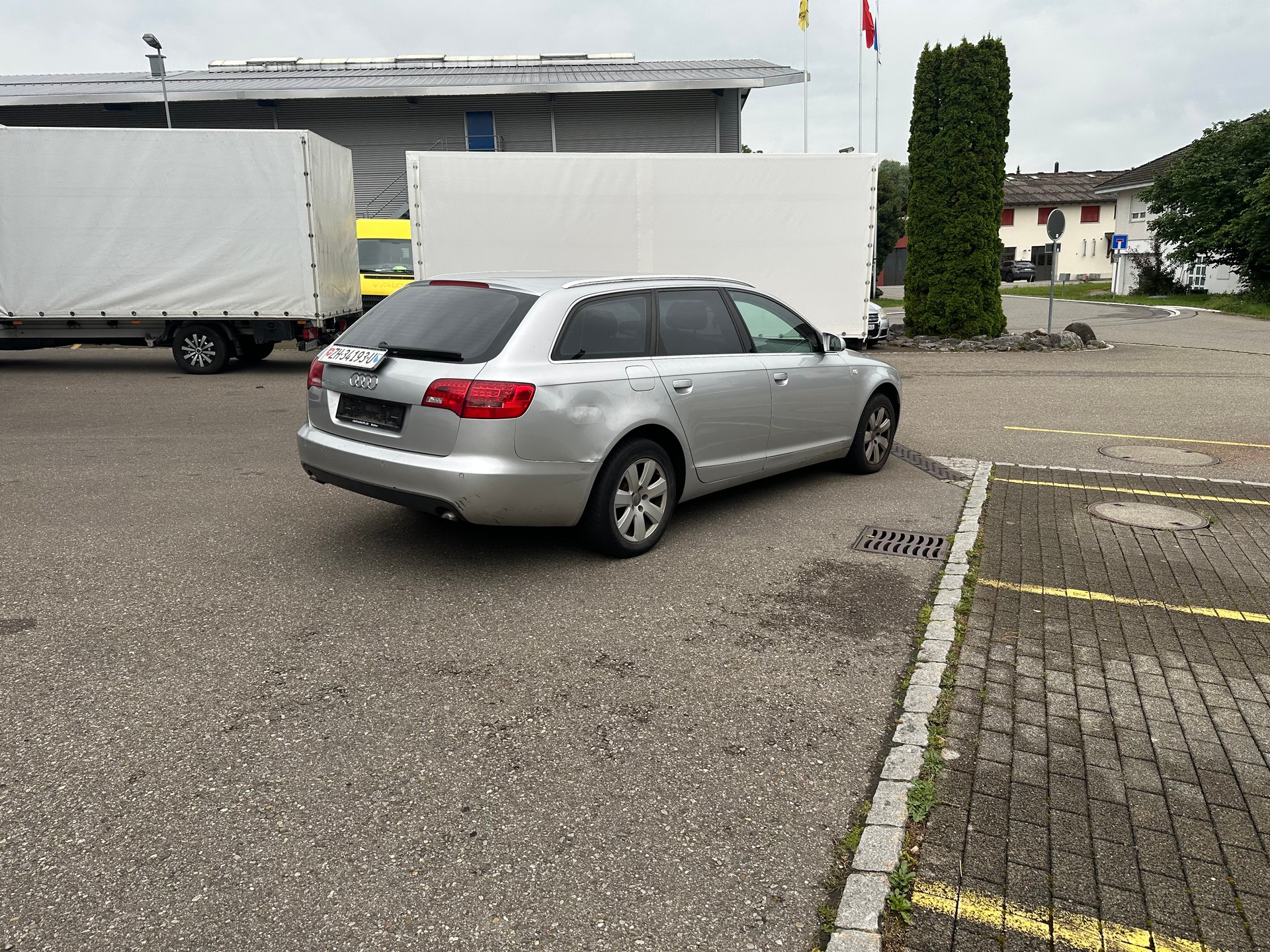 AUDI A6 Avant 3.0 V6 TDI quattro-image-4