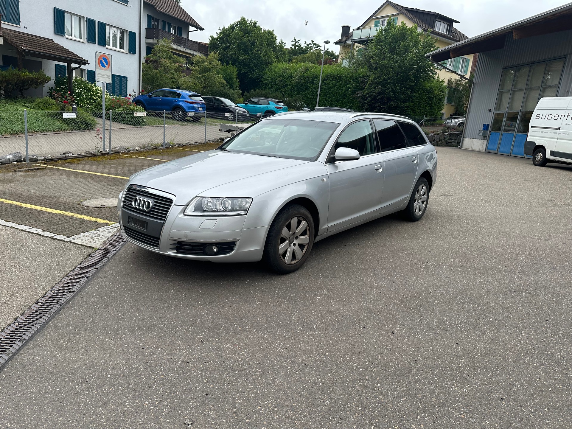 AUDI A6 Avant 3.0 V6 TDI quattro-image-0