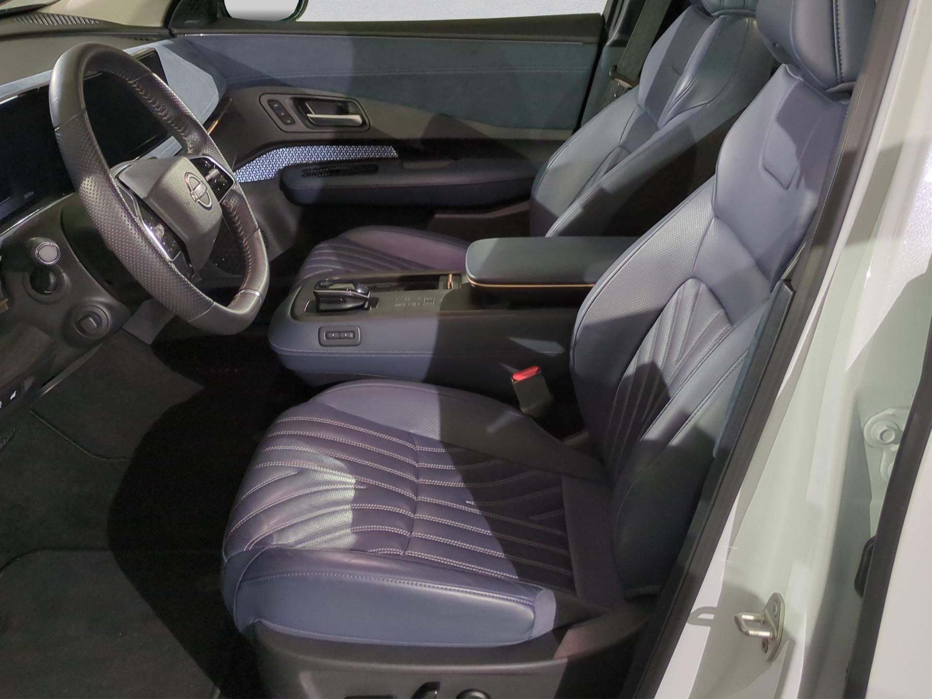 NISSAN Ariya 87 kWh e-4orce Evolve400 Allrad-image-8