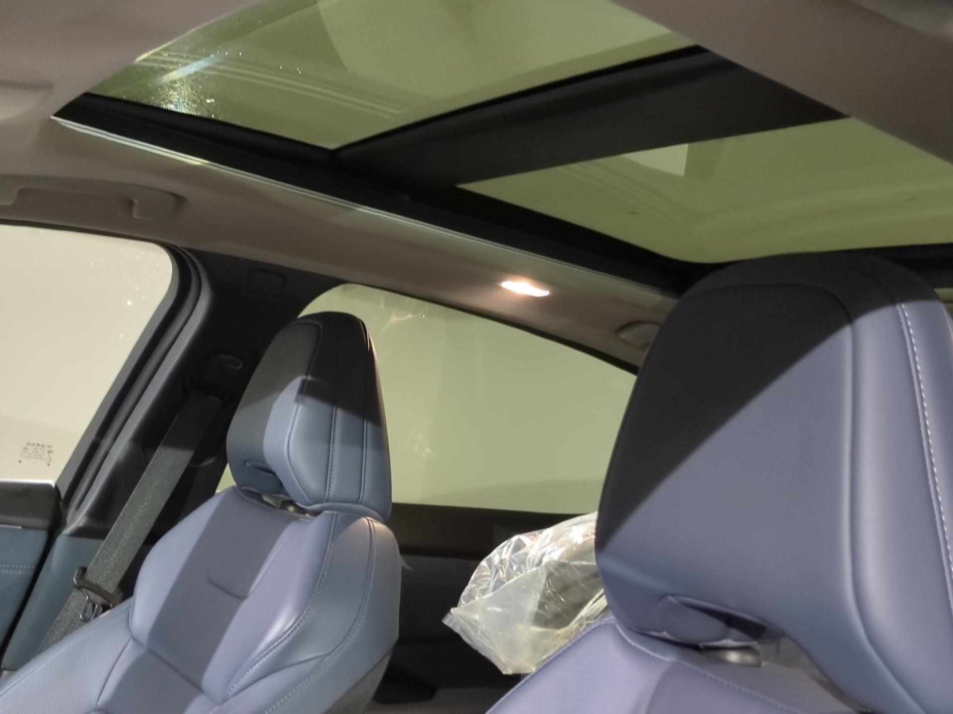 NISSAN Ariya 87 kWh e-4orce Evolve400 Allrad-image-21