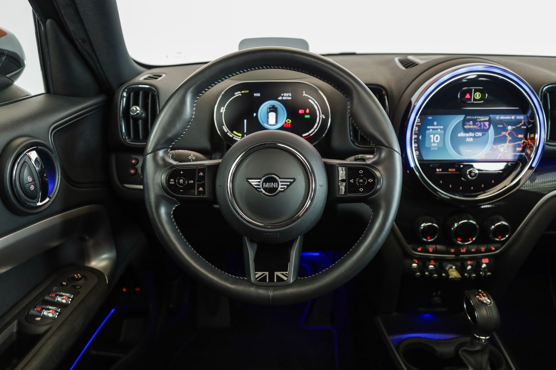 MINI Countryman Cooper SE Trafalgar ALL4 PHEV Steptronic-image-12