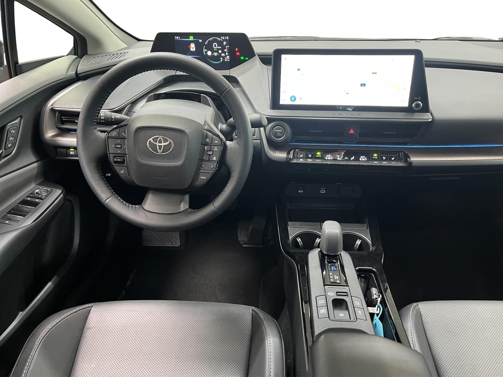 TOYOTA Prius 2.0 Plug-In-Hybrid Premium-image-4