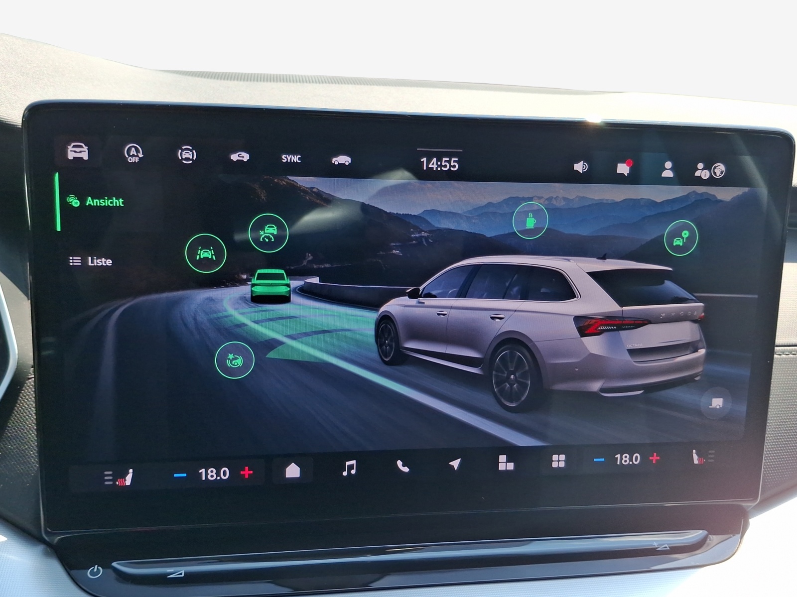 SKODA Octavia Combi 1.5 TSI mHEV DSG Dynamic-image-15