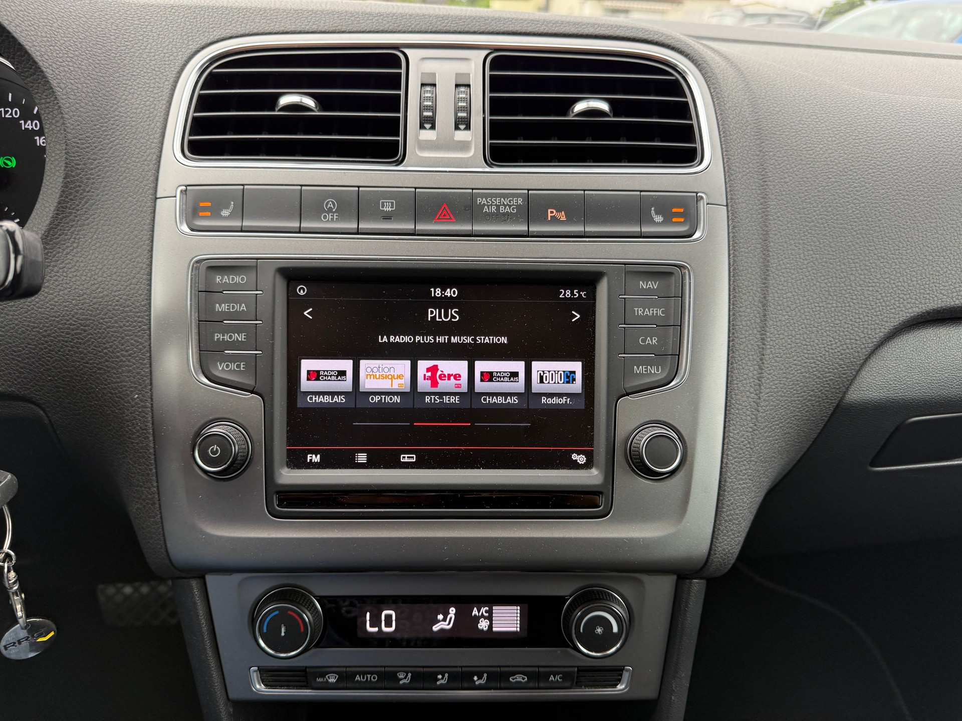 VW Polo 1.0 TSI BMT Lounge DSG - Camera - Navigation - Régulateur de Distance - Nouvelle Expertise - NEU MFK : 30.06.2026-image-20
