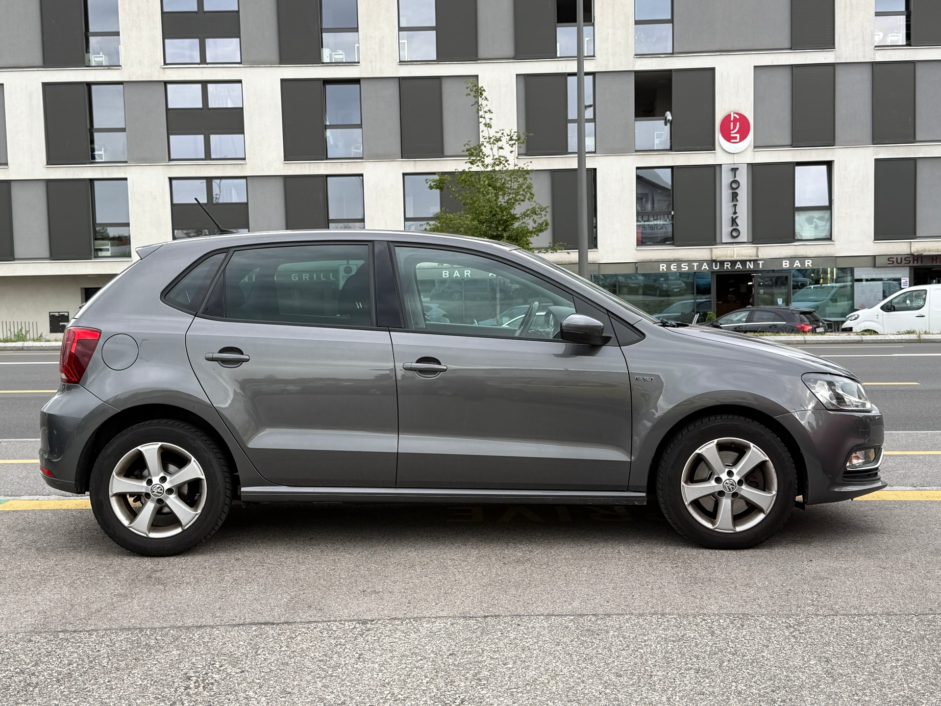VW Polo 1.0 TSI BMT Lounge DSG - Camera - Navigation - Régulateur de Distance - Nouvelle Expertise - NEU MFK : 30.06.2026-image-9