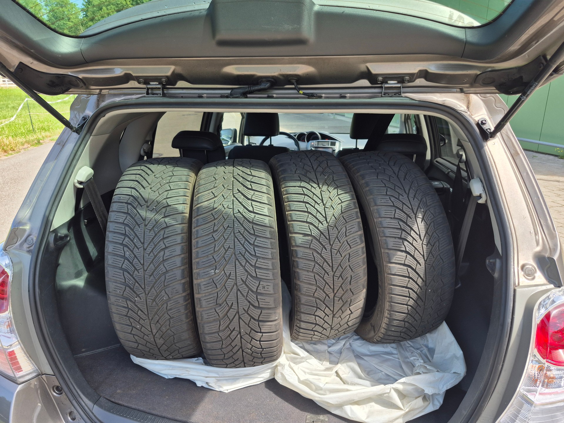 TOYOTA Verso 1.8 Luna Multidrive S 7 Platz-image-10