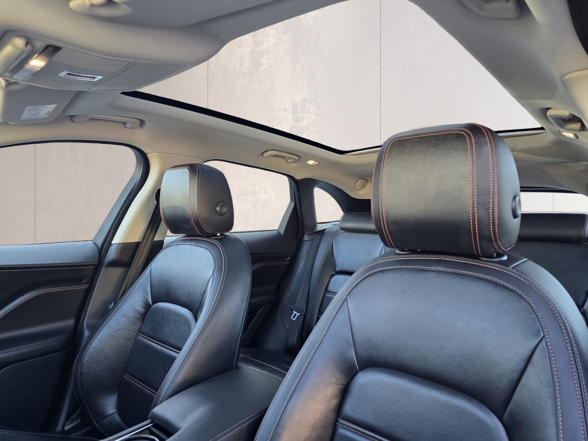 JAGUAR F-Pace 3.0 TD Prestige AWD Automatik-image-19