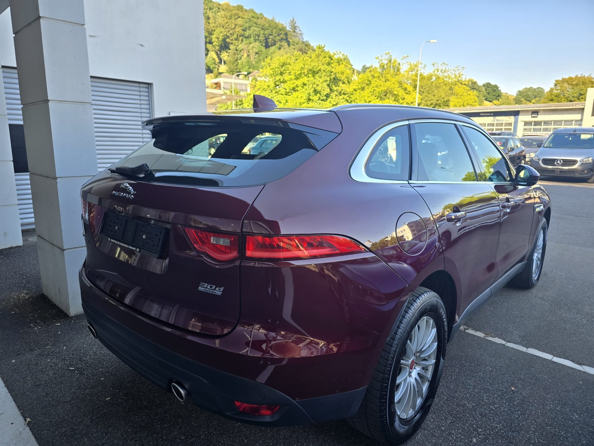 JAGUAR F-Pace 3.0 TD Prestige AWD Automatik-image-4