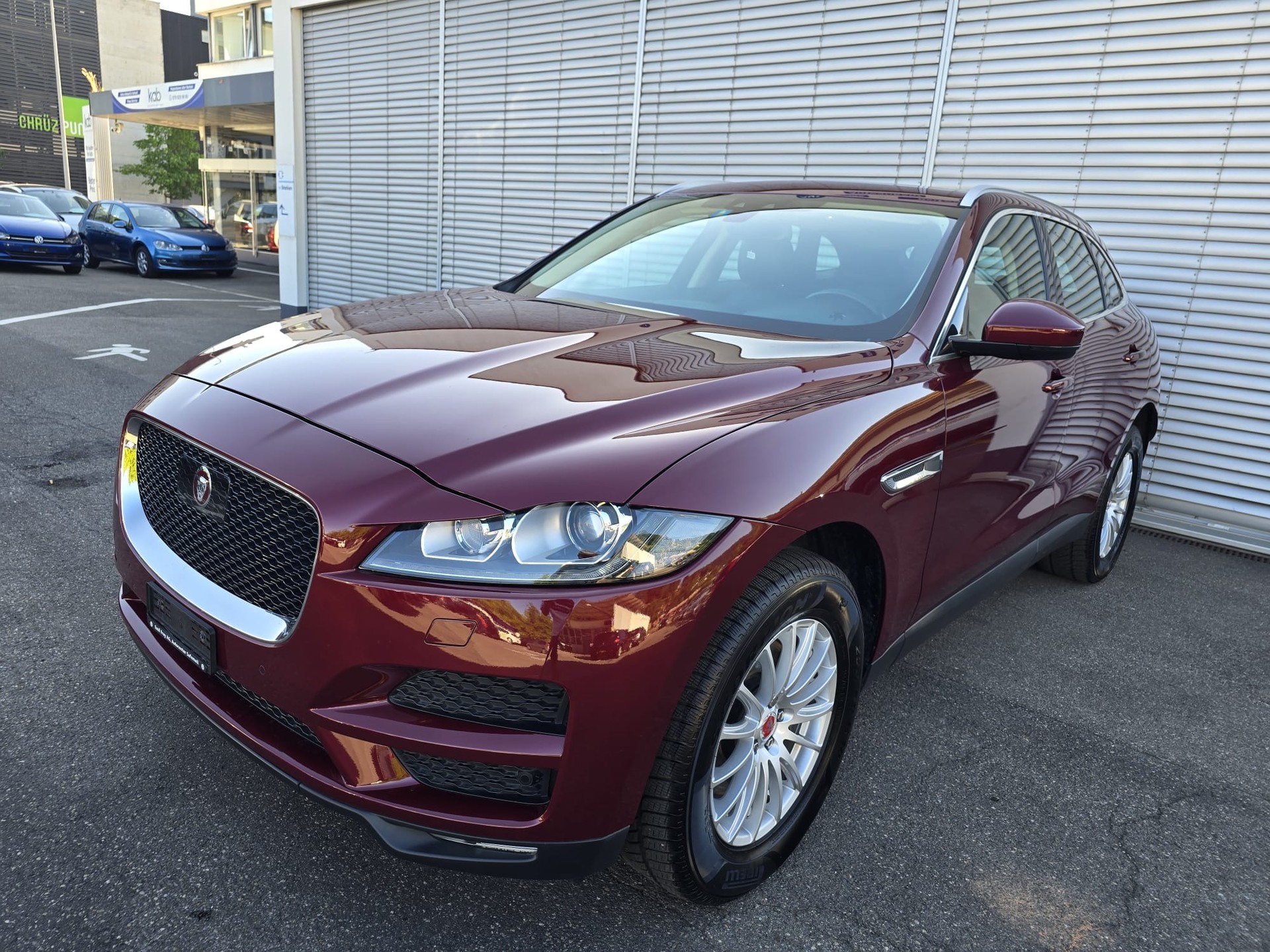 JAGUAR F-Pace 3.0 TD Prestige AWD Automatik-image-0