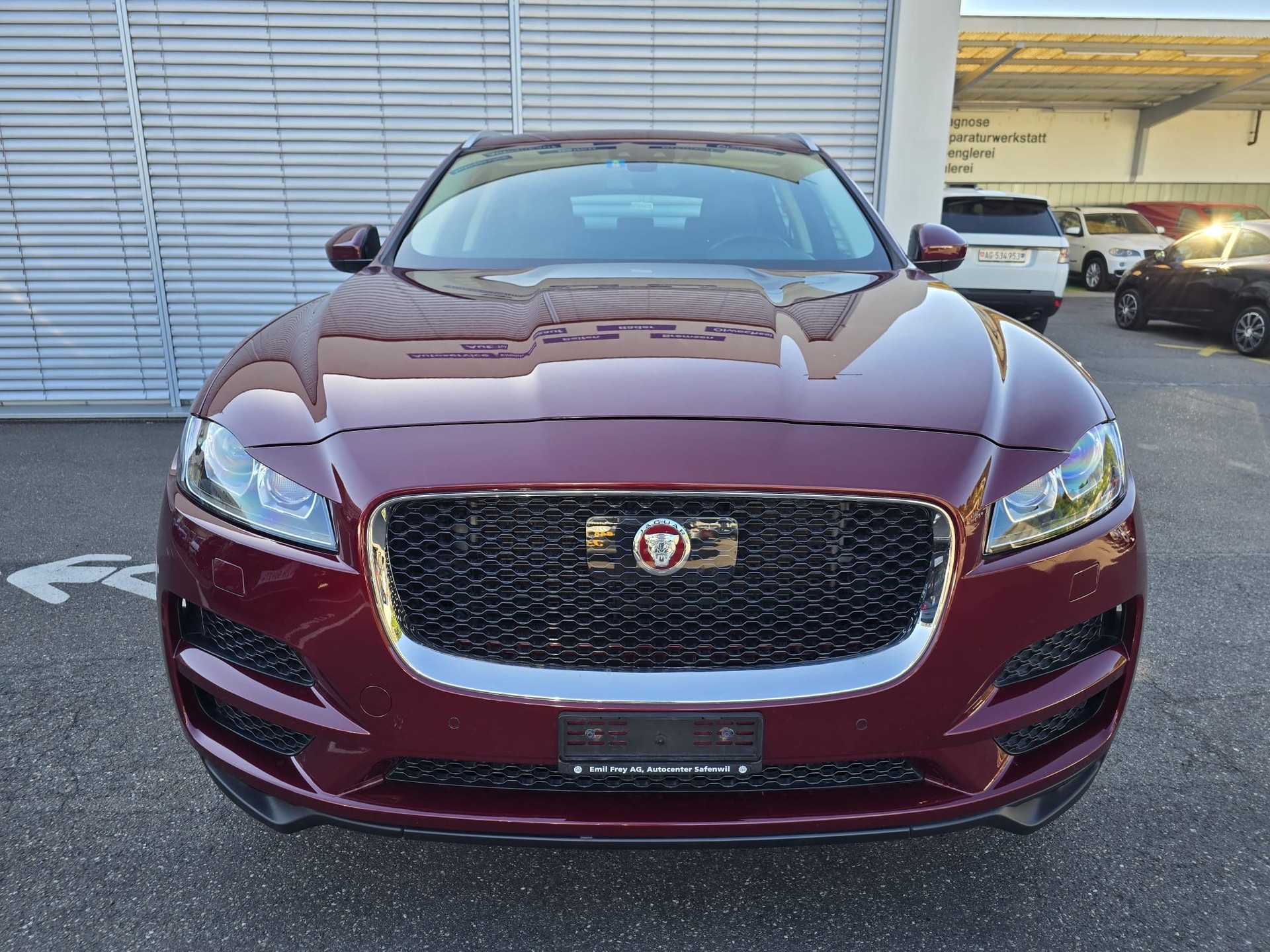 JAGUAR F-Pace 3.0 TD Prestige AWD Automatik-image-1