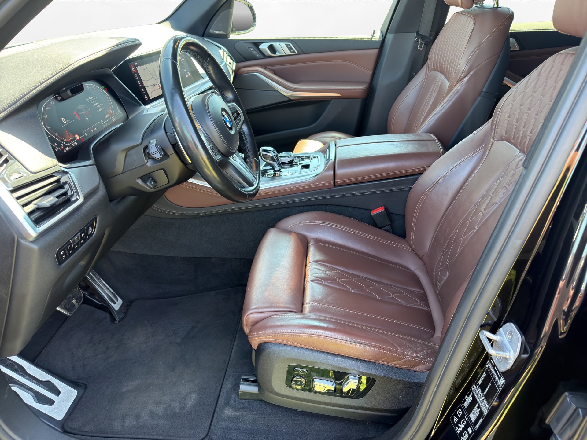 BMW X5 xDrive 40i Steptronic-image-6