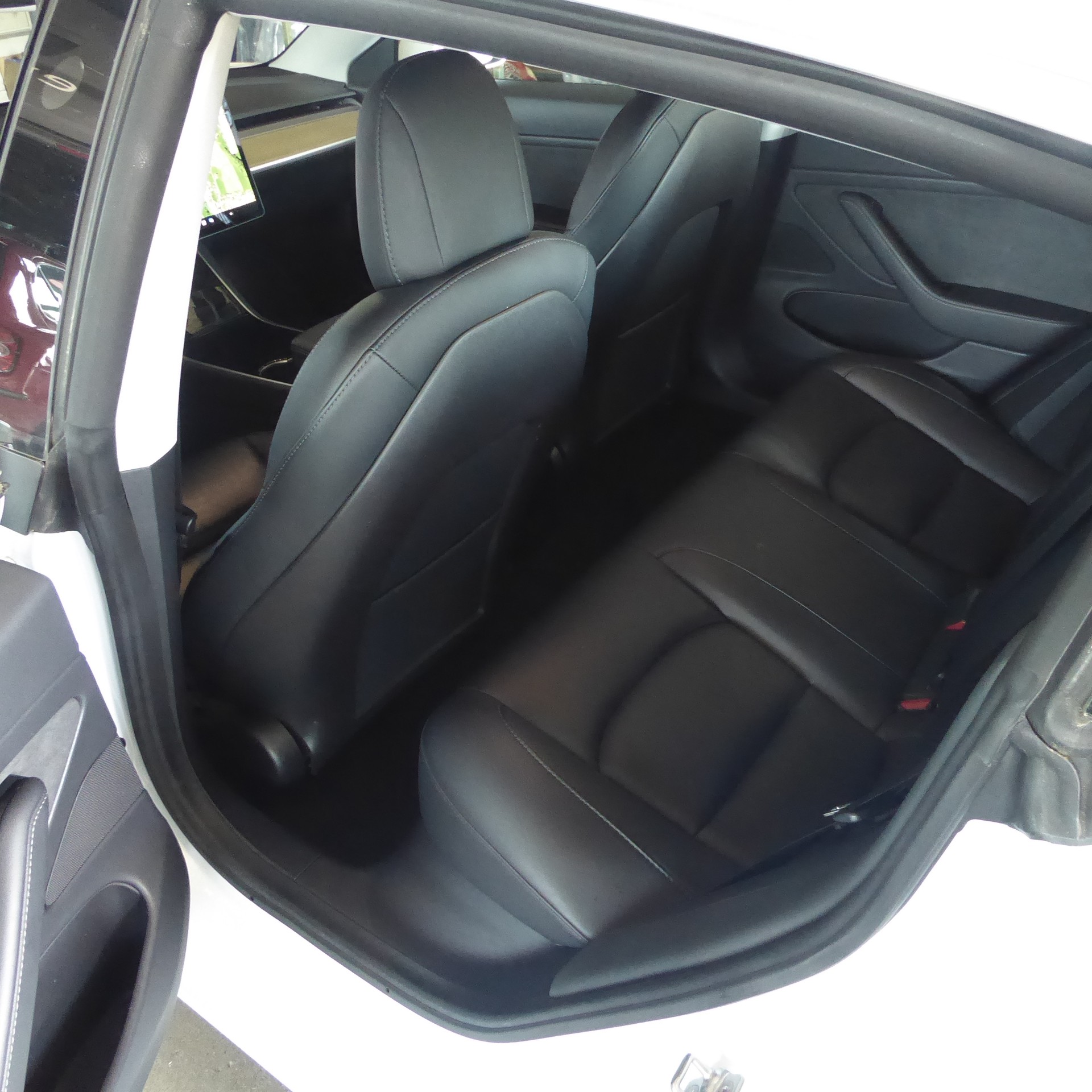 TESLA Model 3 Long Range Dual Motor AWD-image-4