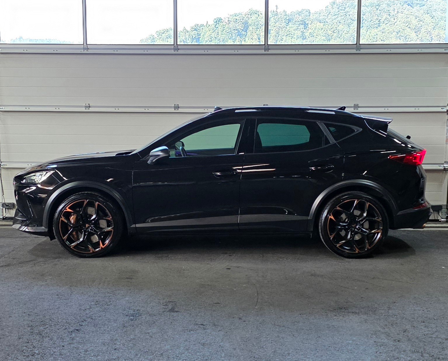 CUPRA Formentor 2.5TSI VZ5 4Drive DSG *ACC&LaneAssist*369°Kamera*Ambientebeleuchtung*AppleCarPlay&AndrioidAuto*-showroom-element-1