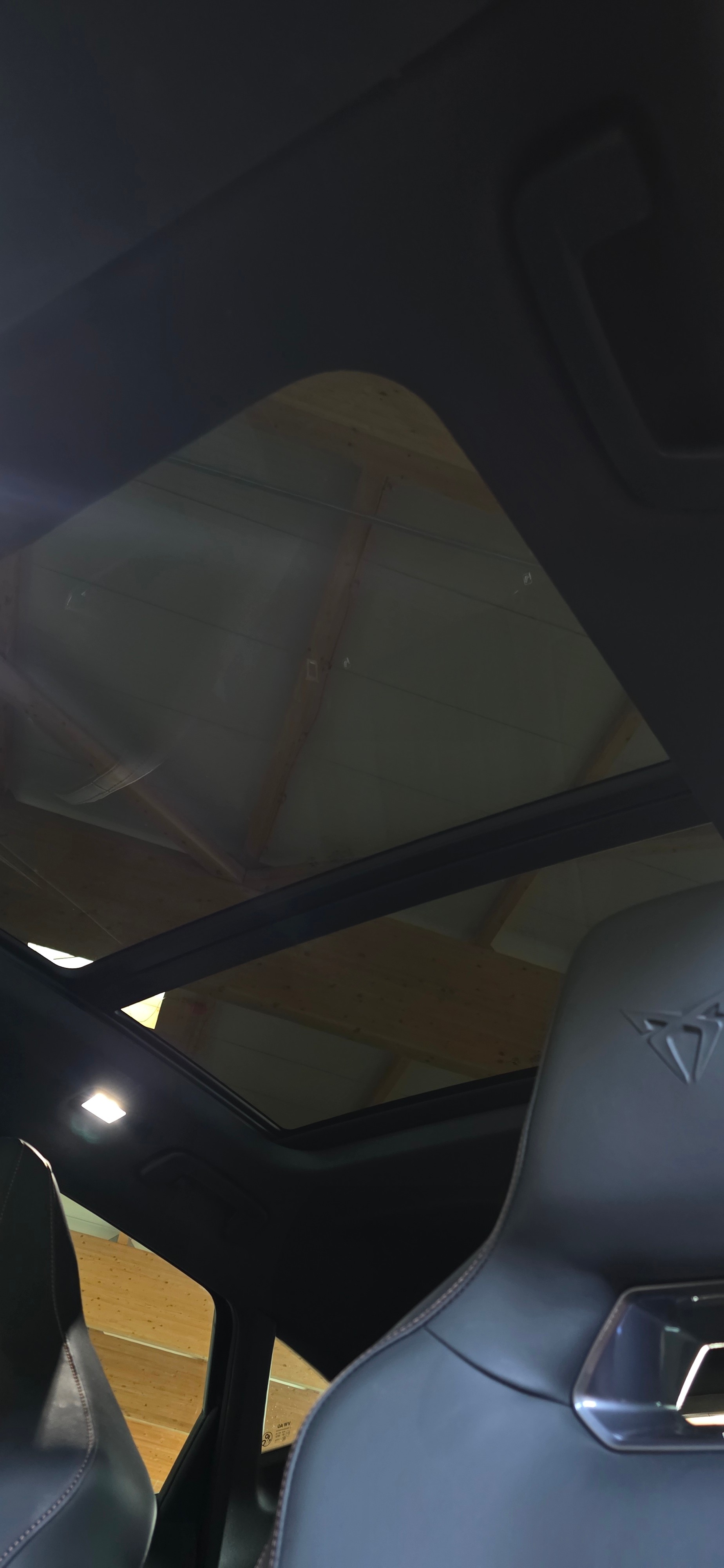 CUPRA Formentor 2.5TSI VZ5 4Drive DSG *ACC&LaneAssist*369°Kamera*Ambientebeleuchtung*AppleCarPlay&AndrioidAuto*-image-10