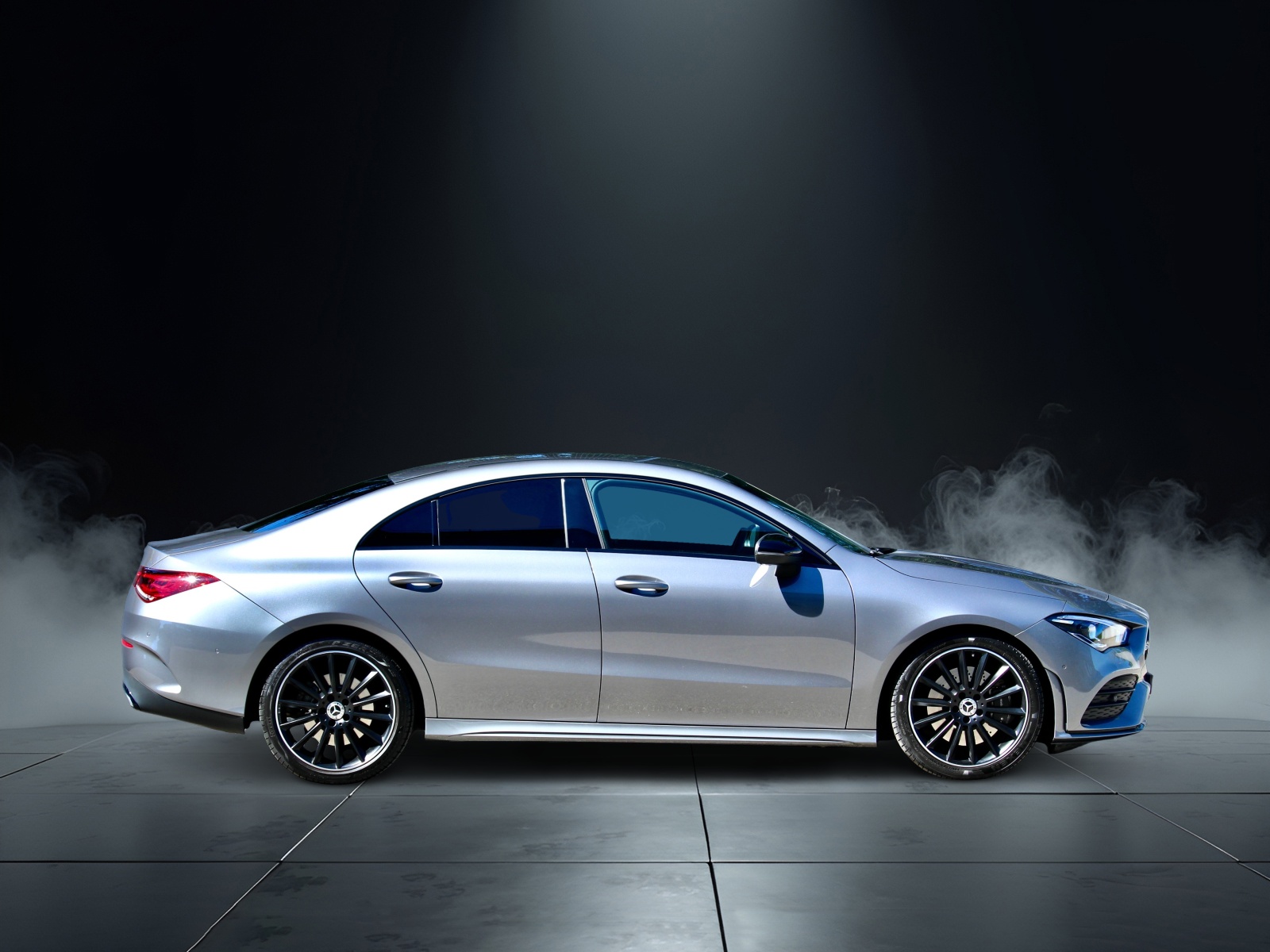MERCEDES-BENZ CLA 220 AMG Line 7G-DCT 190PS • NIGHT Paket • 19" AMG Aluräder • Ambientebeleuchtung-image-4