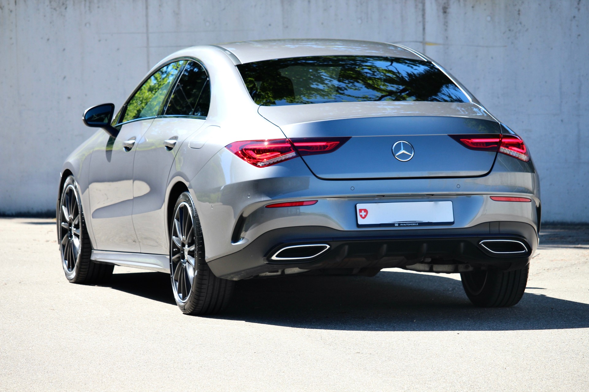 MERCEDES-BENZ CLA 220 AMG Line 7G-DCT 190PS • NIGHT Paket • 19" AMG Aluräder • Ambientebeleuchtung-image-5