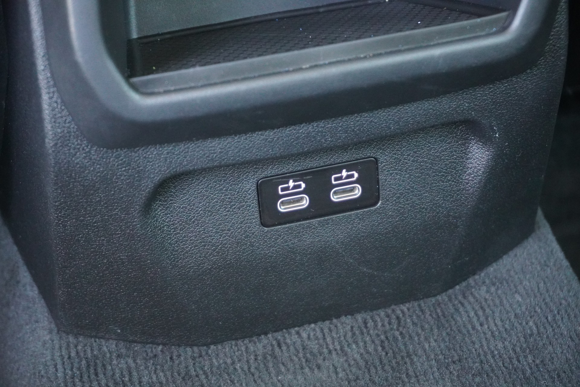 BMW 118i Steptronic-image-11