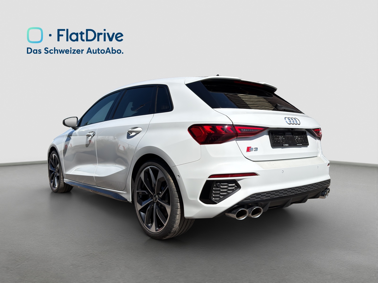 AUDI S3 Sportback 2.0 TFSI quattro S-tronic - Matrix-LED - Optikpaket Schwarz - Rückfahrkamera-image-2