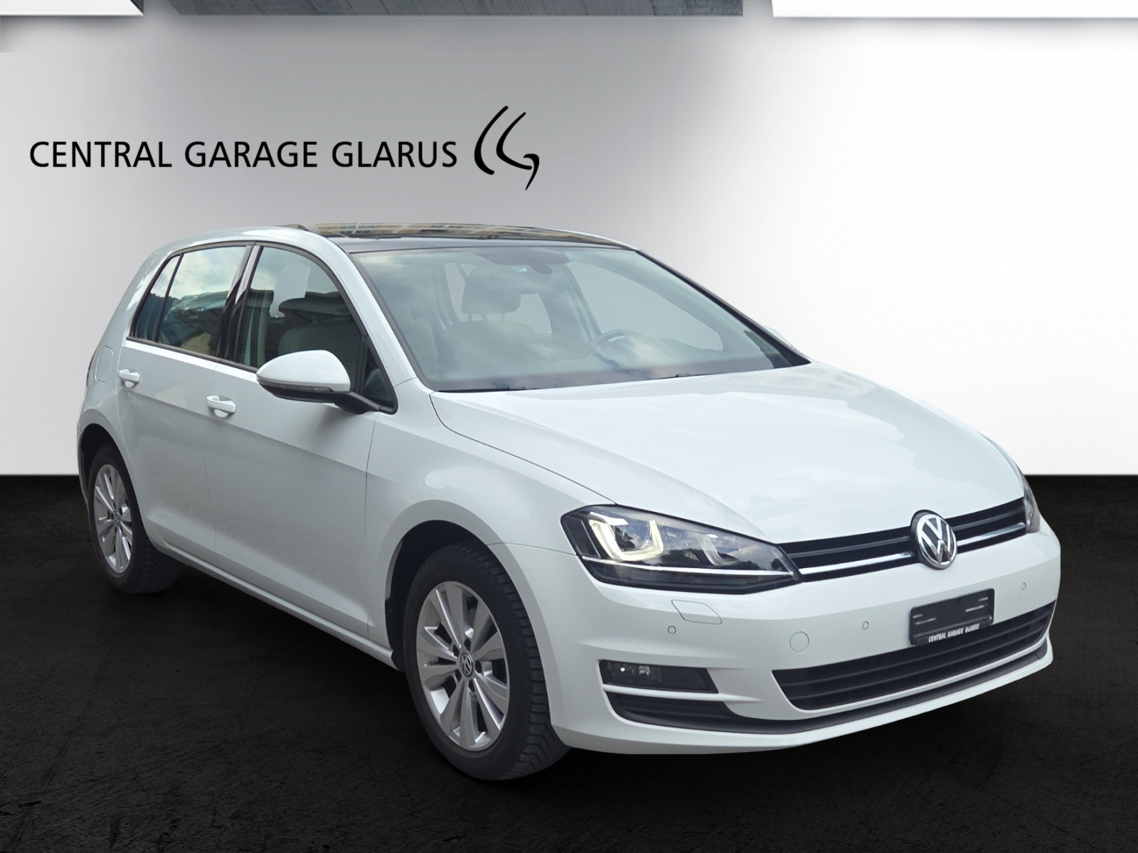 VW Golf 1.6 TDI Comfortline 4Motion-image-1