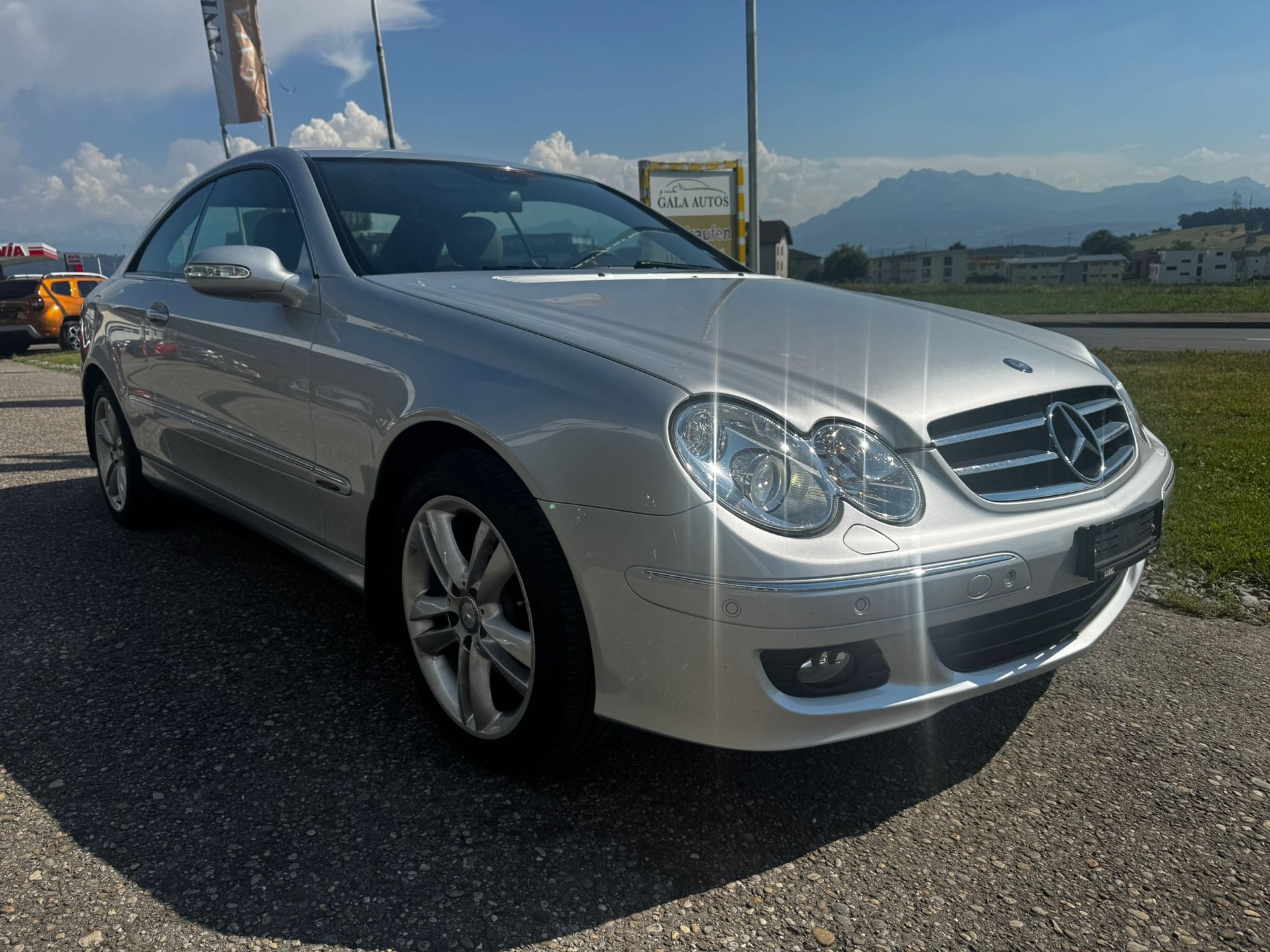 MERCEDES-BENZ CLK 200 Kompressor Elégance-image-2