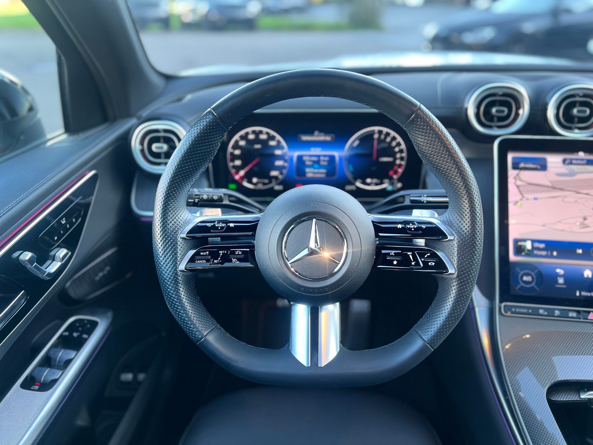MERCEDES-BENZ GLC 400 e 4Matic 9G-Tronic-image-15
