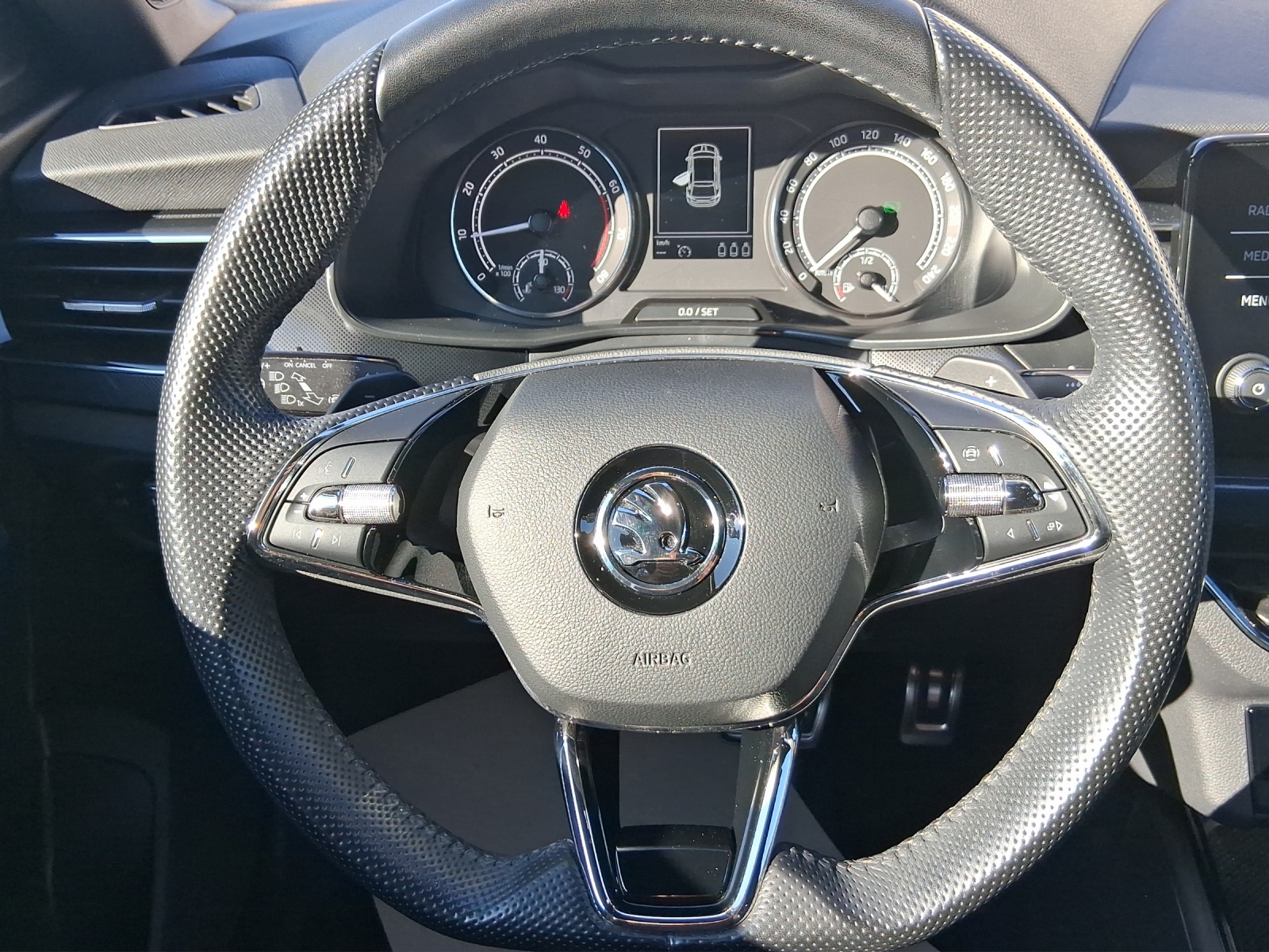 SKODA Scala 1.5 TSI ACT Style DSG-image-10