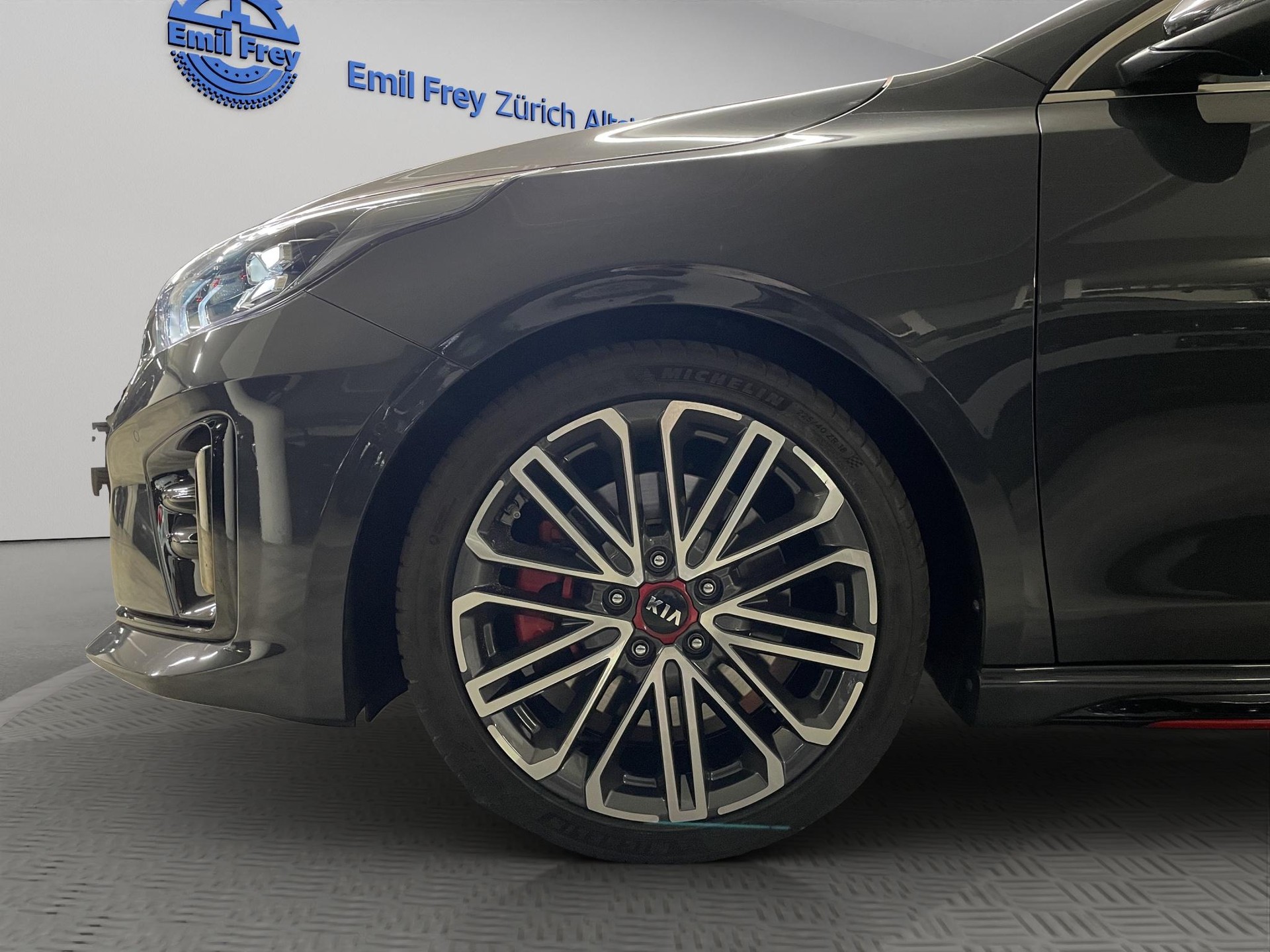 KIA Ceed 1.6 T-GDi GT-image-13