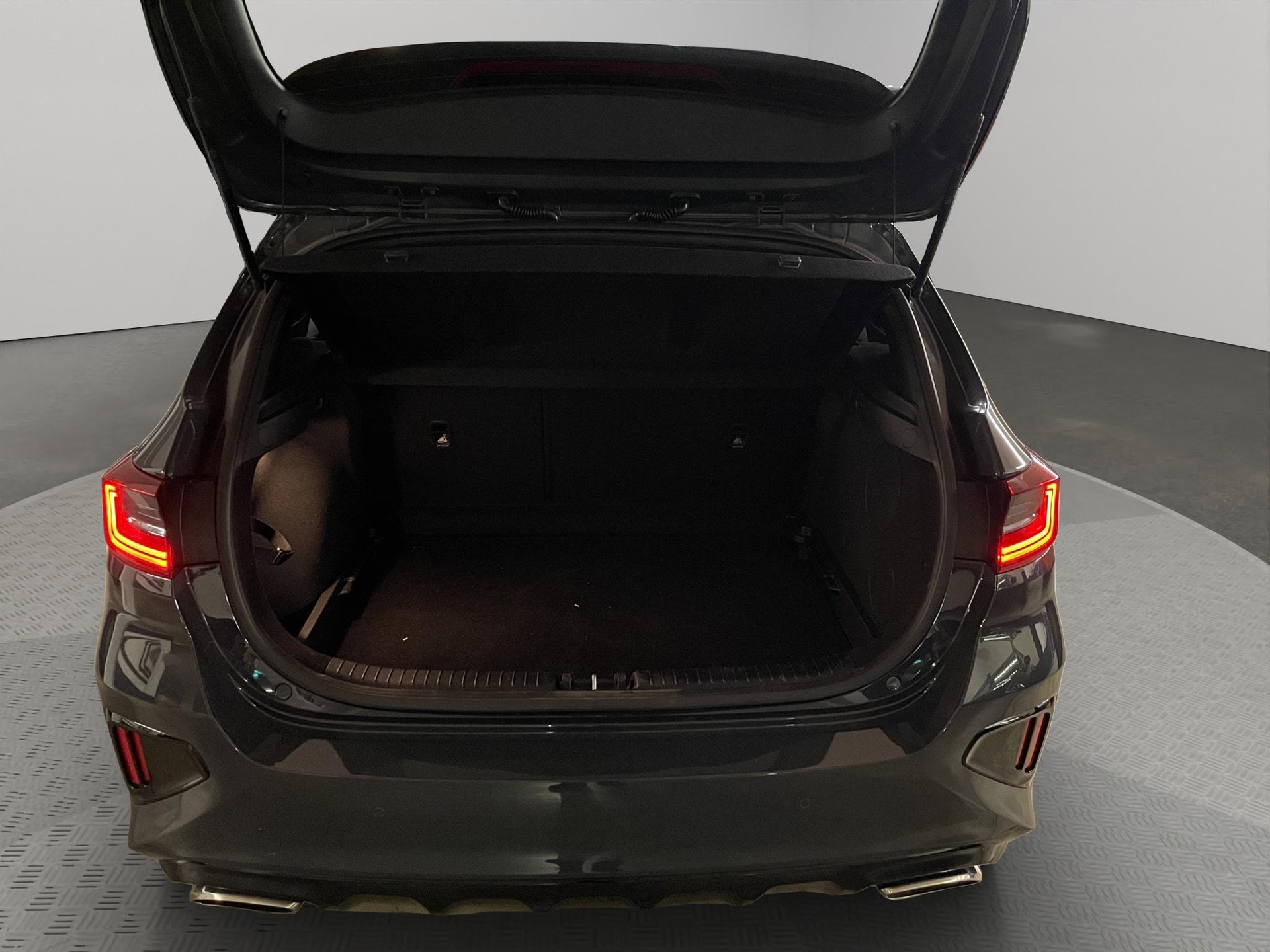 KIA Ceed 1.6 T-GDi GT-image-12