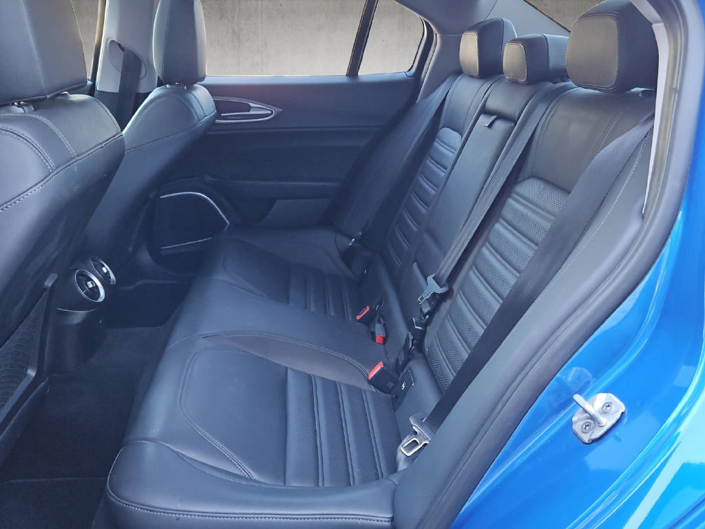 ALFA ROMEO Giulia 2.0 Q4 Veloce-image-5