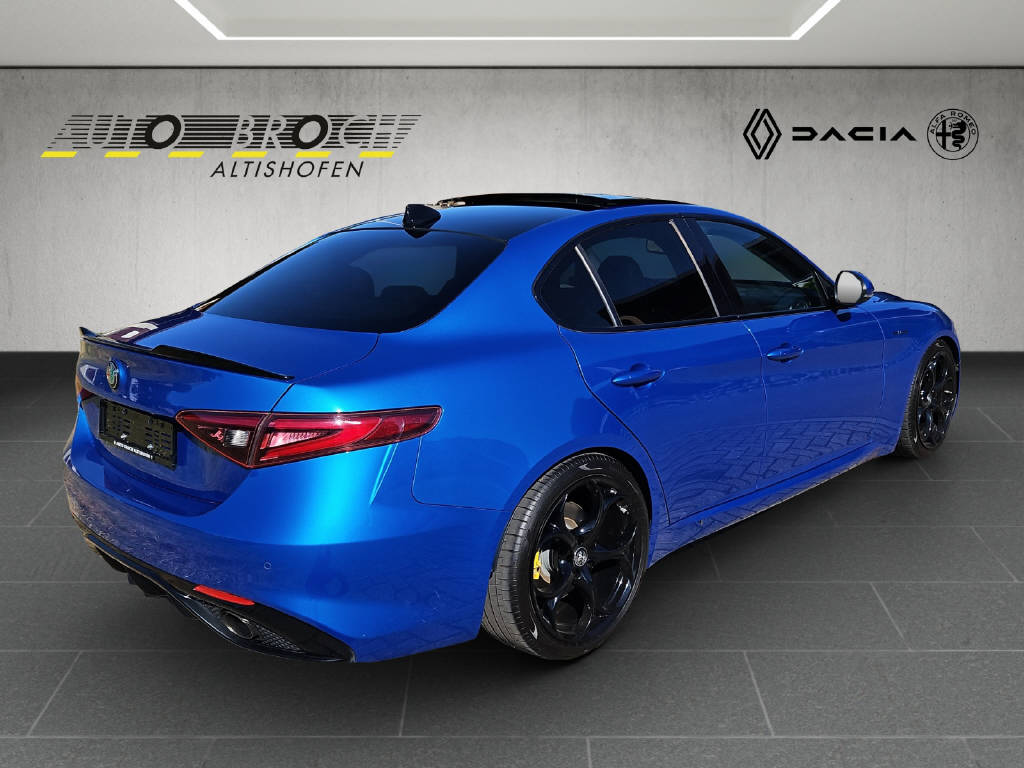 ALFA ROMEO Giulia 2.0 Q4 Veloce-image-3