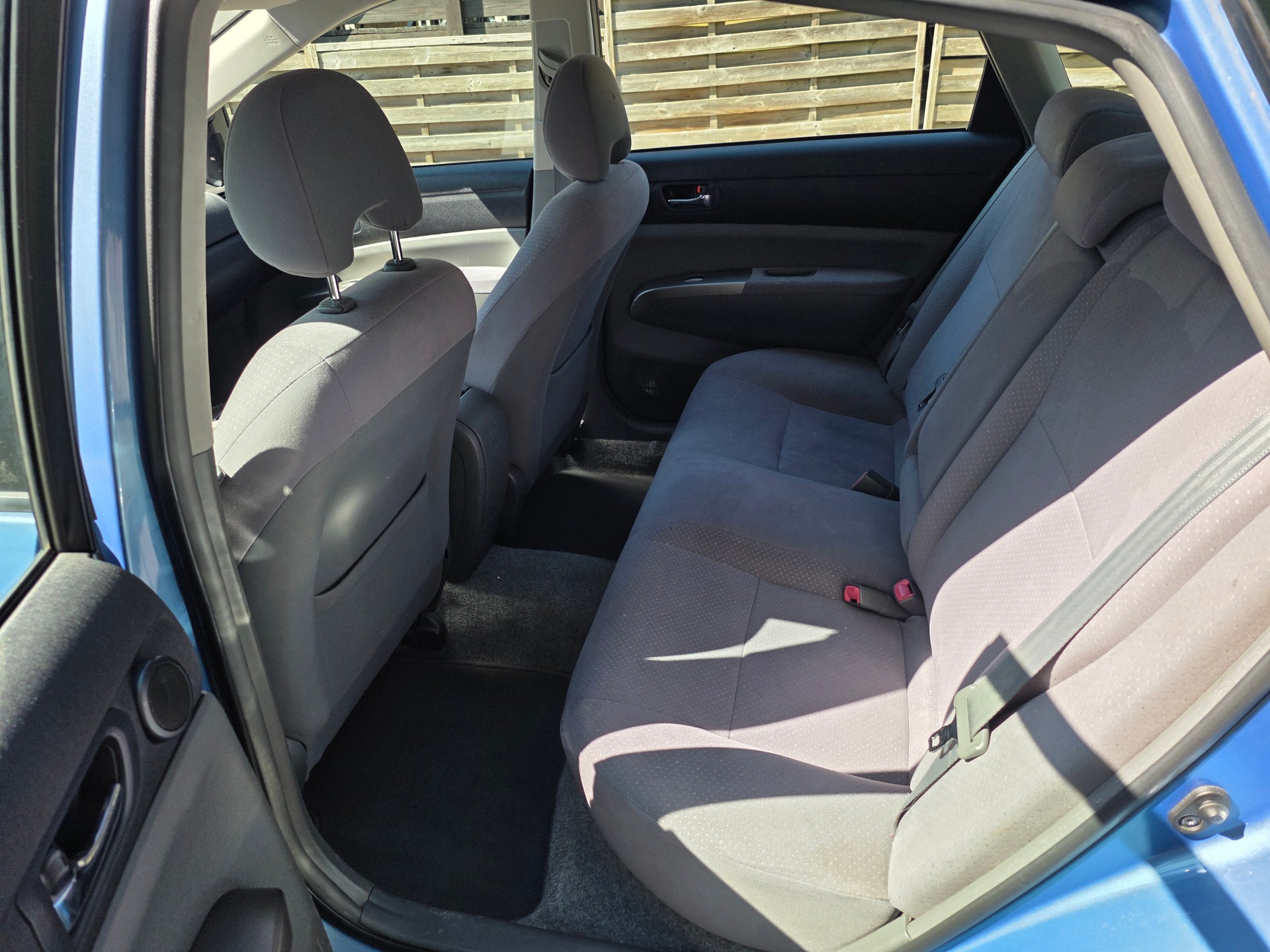TOYOTA Prius 1.5 16V Hybrid ☆☆☆ Inklusive frischer MFK ☆☆☆-image-8