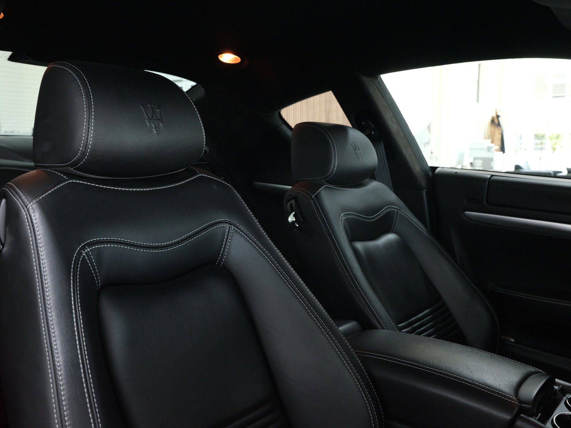 MASERATI GranTurismo S Cambiocorsa *Bose* *Sportabgassanlage* *Scheckheft gepflegt*-image-17