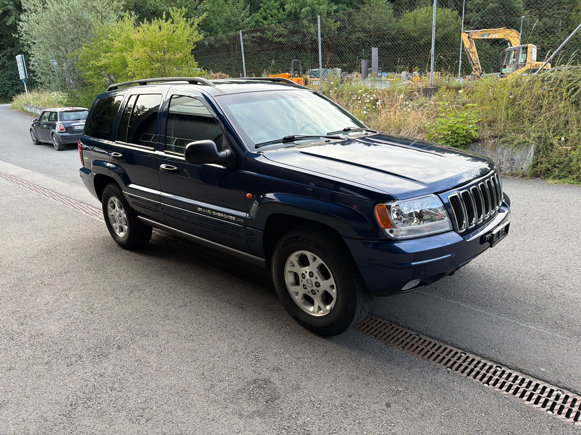 JEEP Grand Cherokee 4.7 V8 Limited Automatic 4X4-image-7