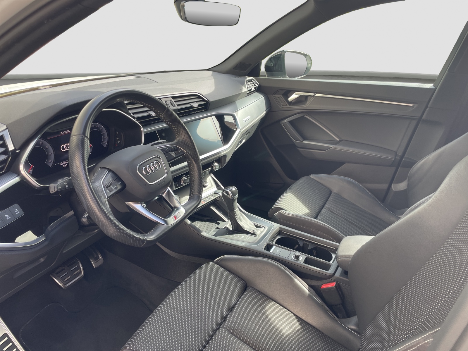 AUDI Q3 45 TFSI S line quattro S-tronic-image-7