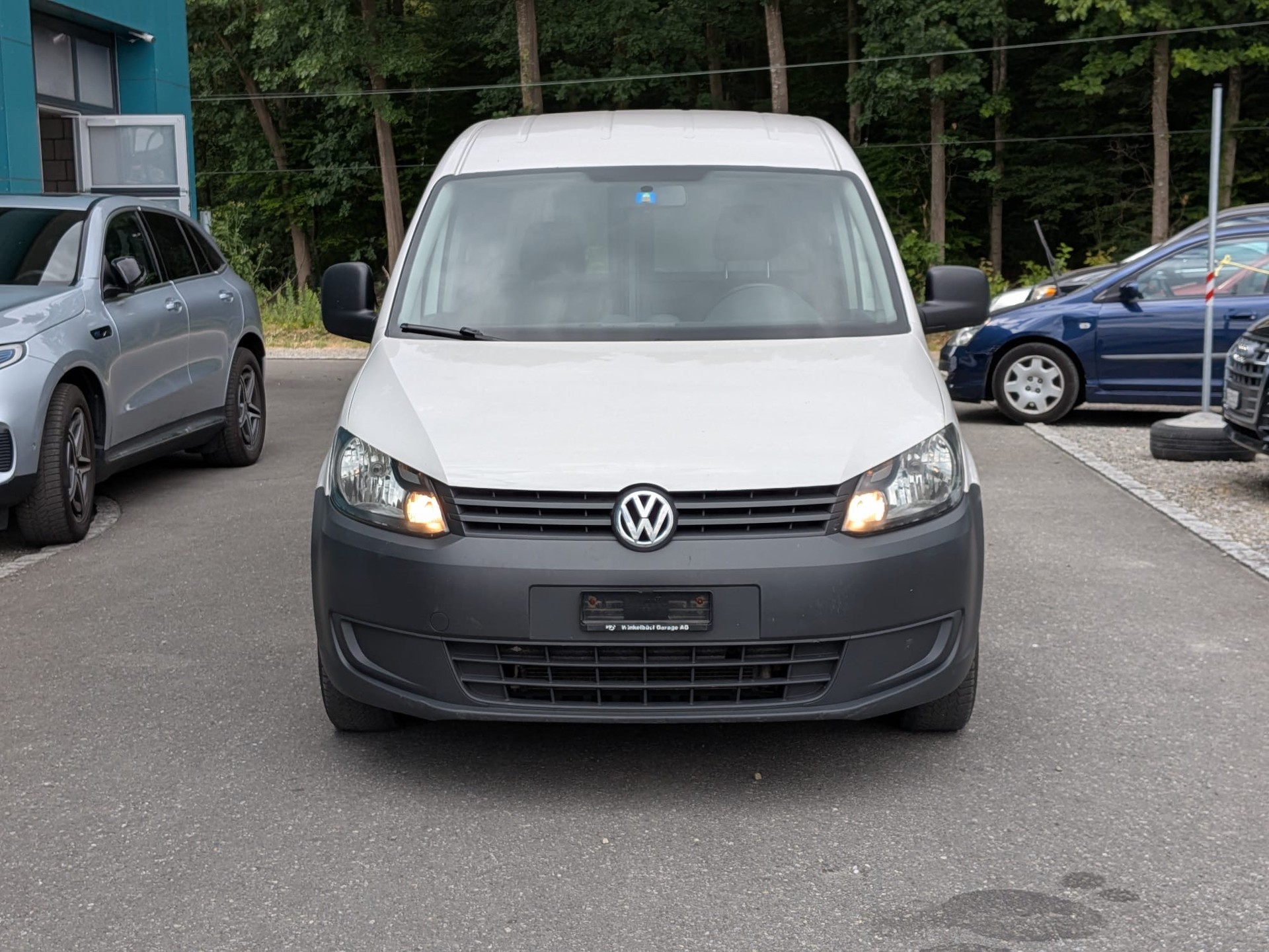 VW Caddy Maxi 1.6 TDI Blue Motion Technology-image-1