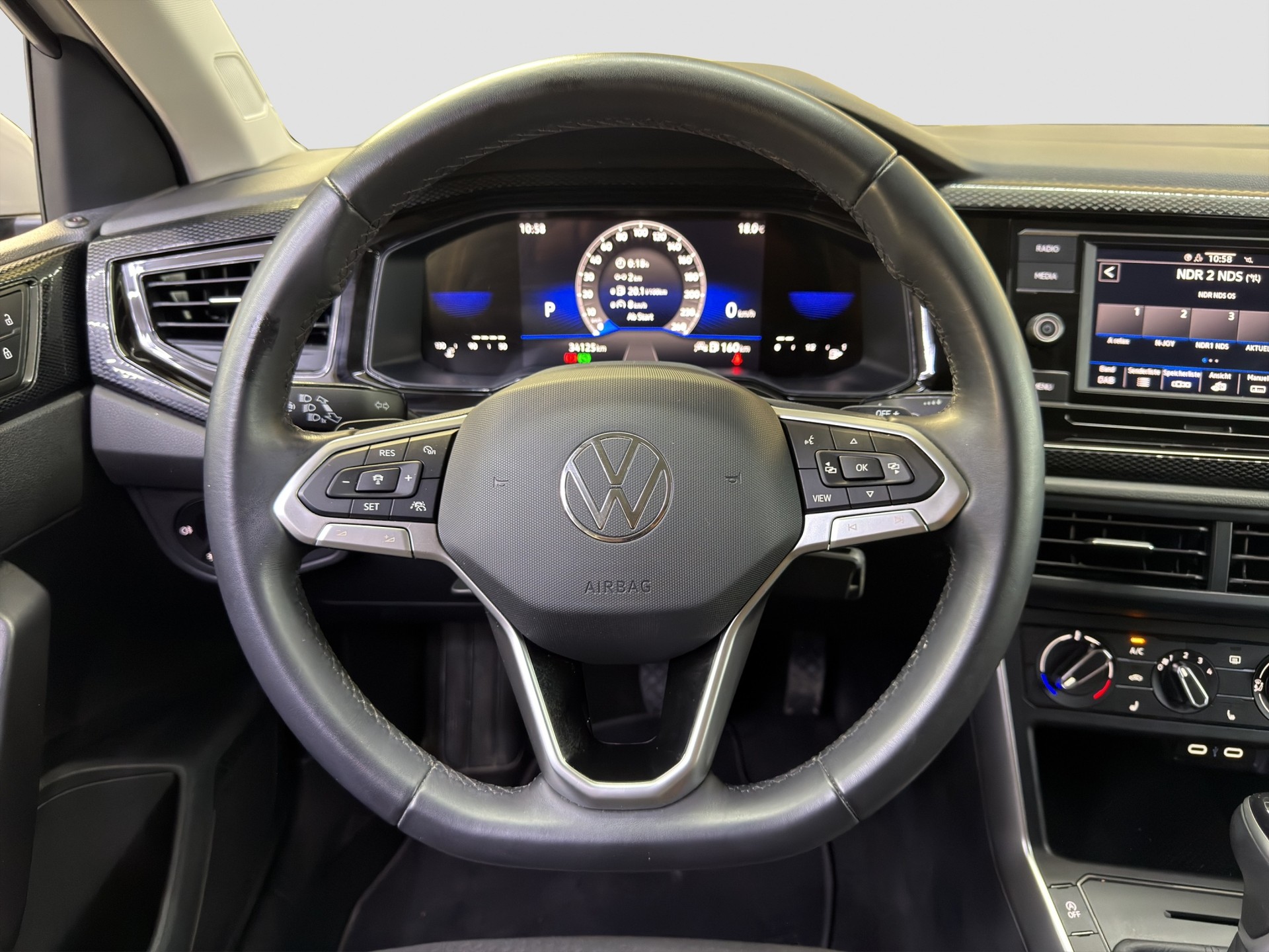 VW Polo 1.0 TSI Life DSG-image-9