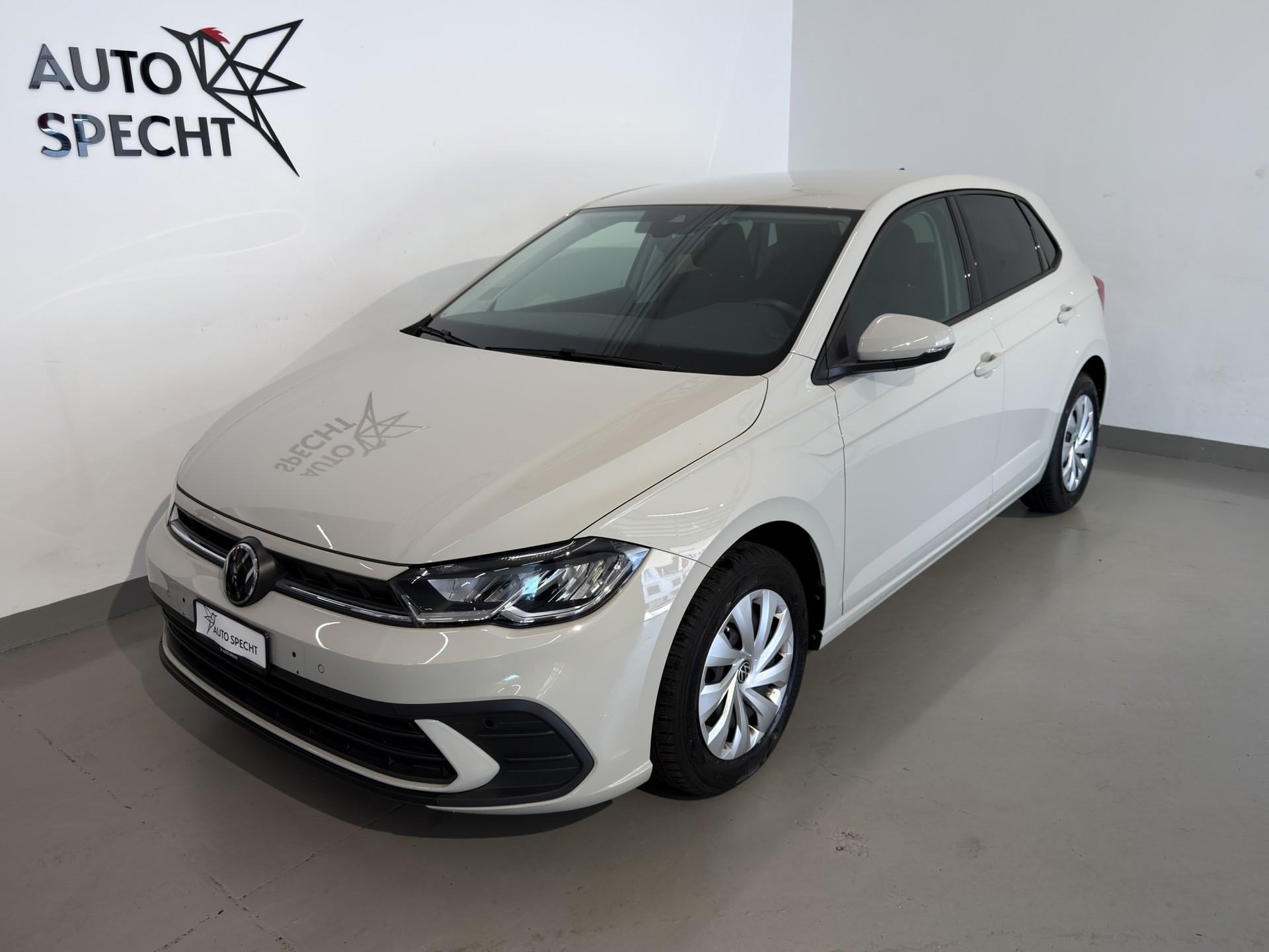 VW Polo 1.0 TSI Life DSG-showroom-element-1